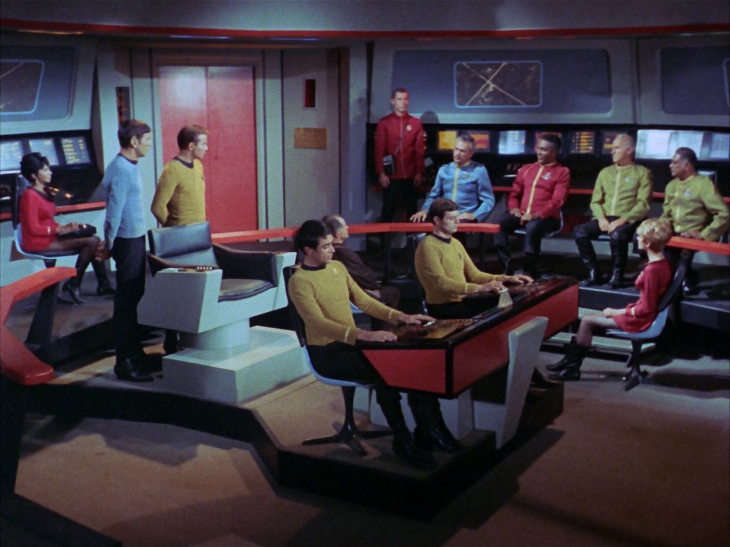 ariane179254_StarTrek_1x20_CourtMartial_2442.jpg