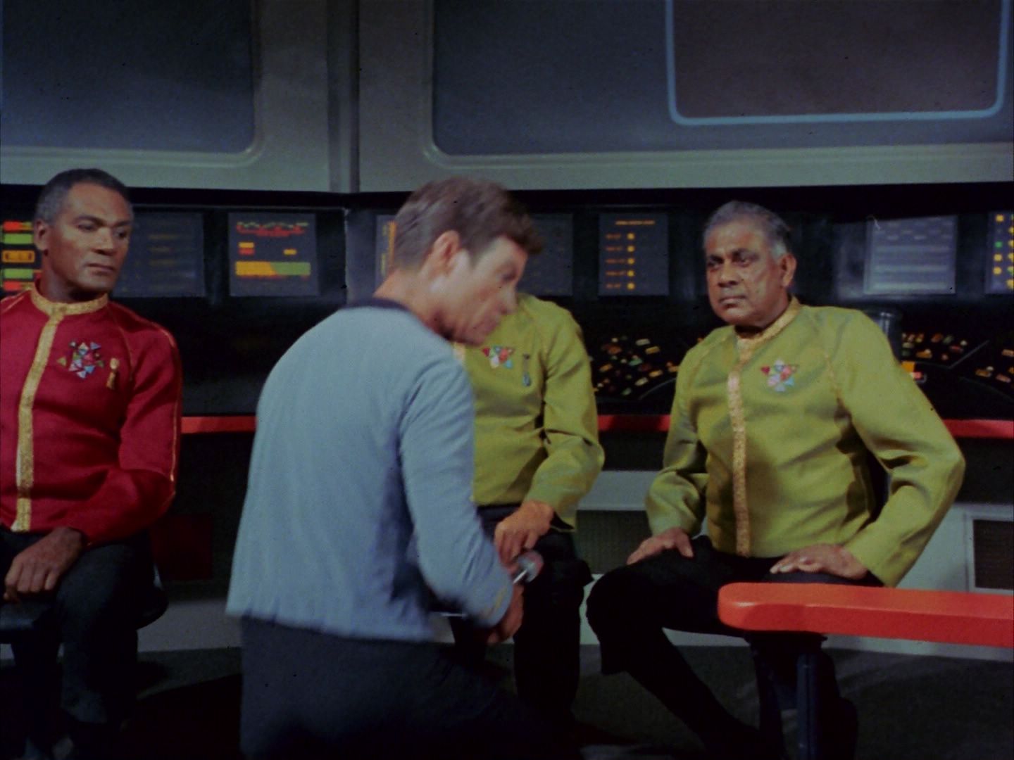 ariane179254_StarTrek_1x20_CourtMartial_2581.jpg