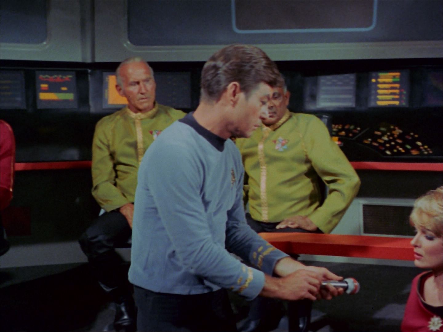 ariane179254_StarTrek_1x20_CourtMartial_2583.jpg