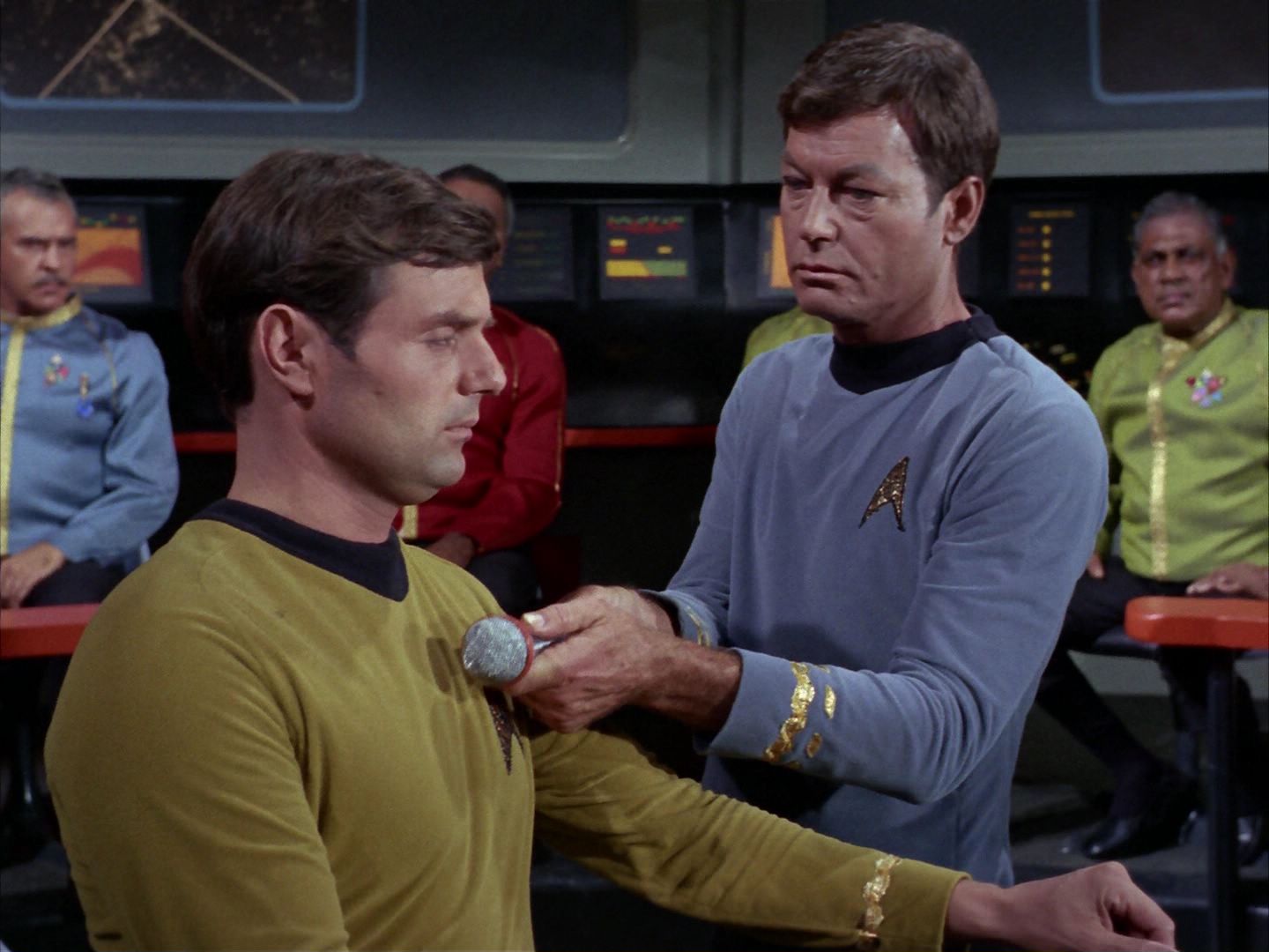 ariane179254_StarTrek_1x20_CourtMartial_2591.jpg