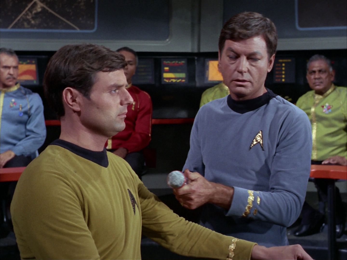 ariane179254_StarTrek_1x20_CourtMartial_2593.jpg