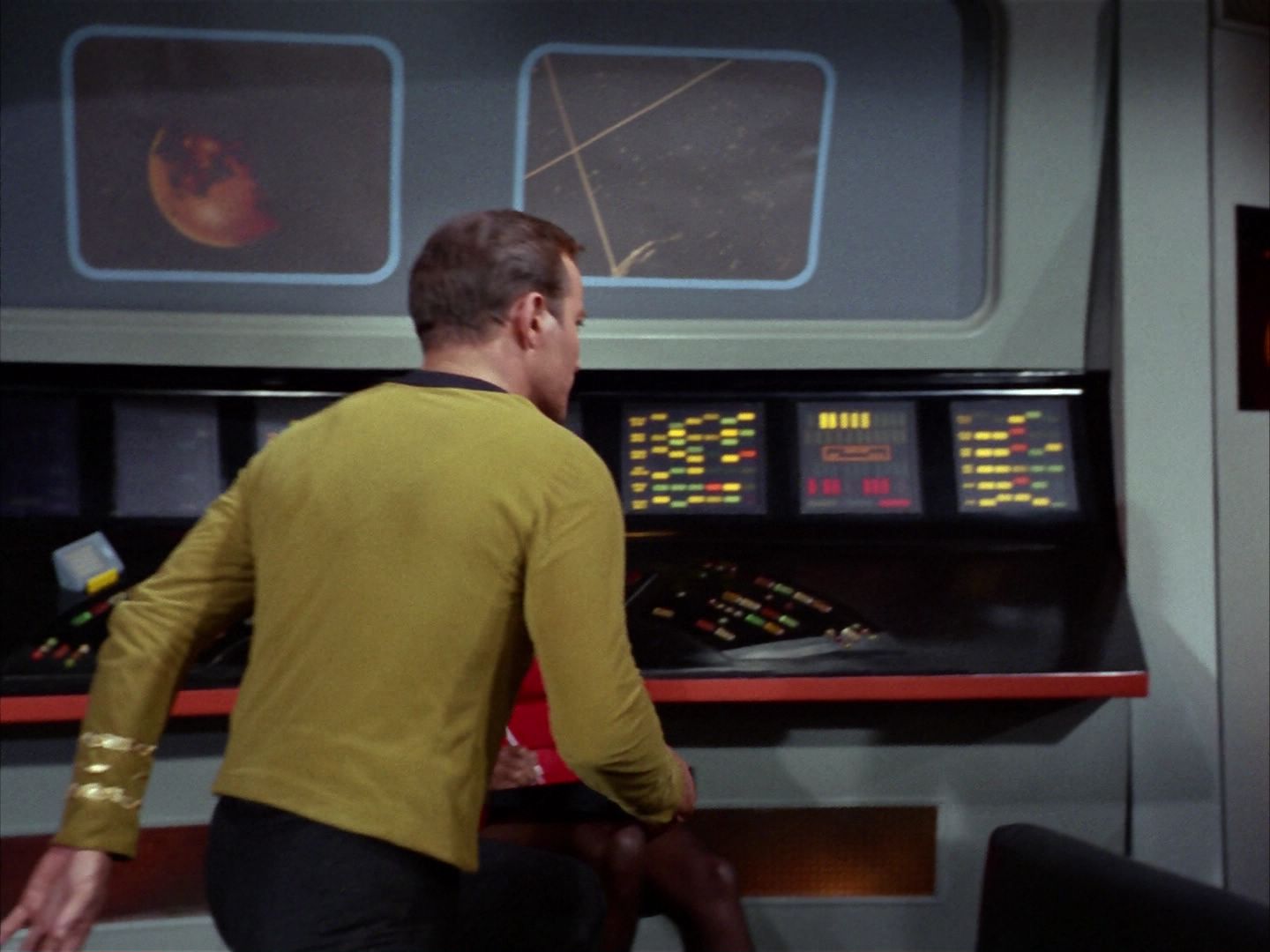 ariane179254_StarTrek_1x20_CourtMartial_2667.jpg