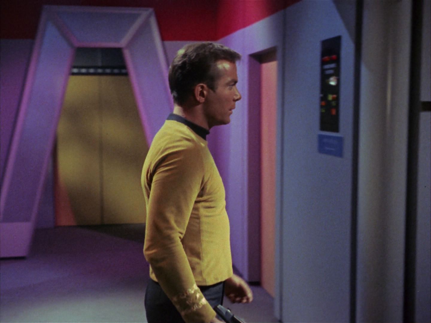 ariane179254_StarTrek_1x20_CourtMartial_2690.jpg