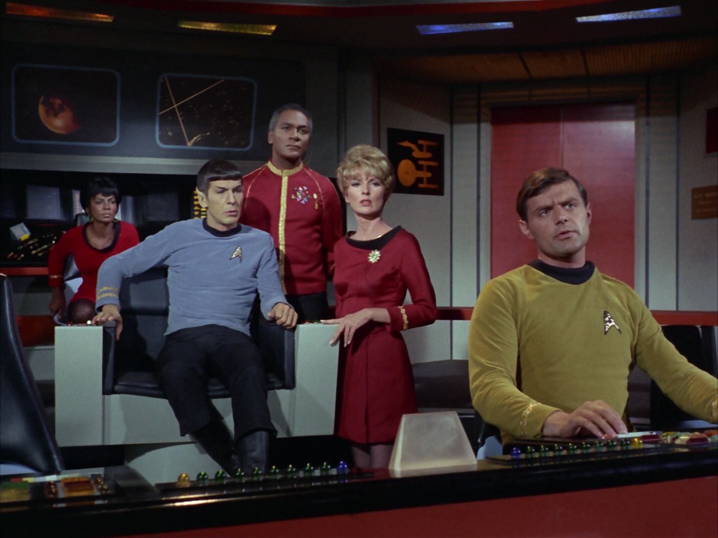ariane179254_StarTrek_1x20_CourtMartial_2706.jpg