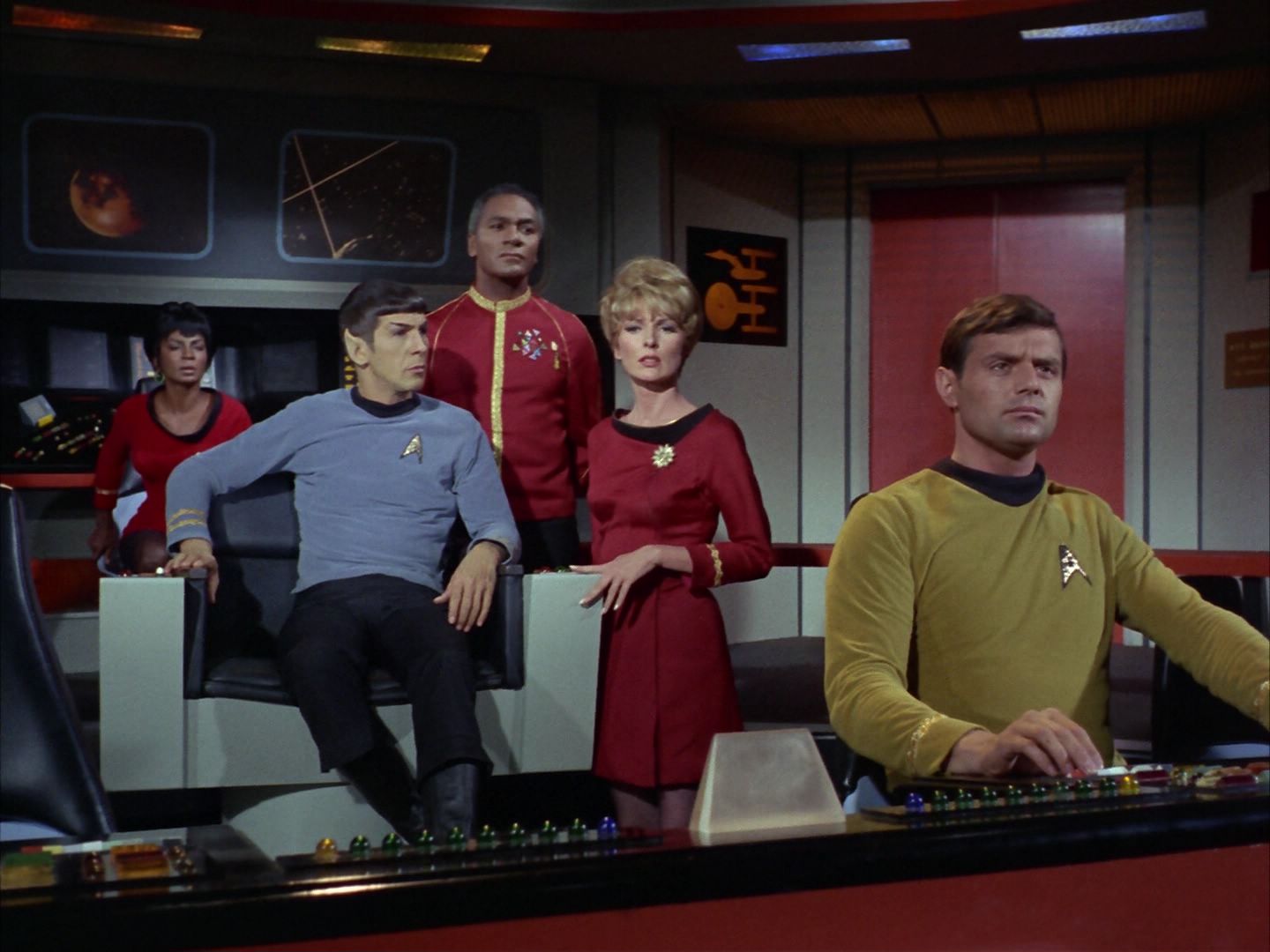 ariane179254_StarTrek_1x20_CourtMartial_2769.jpg