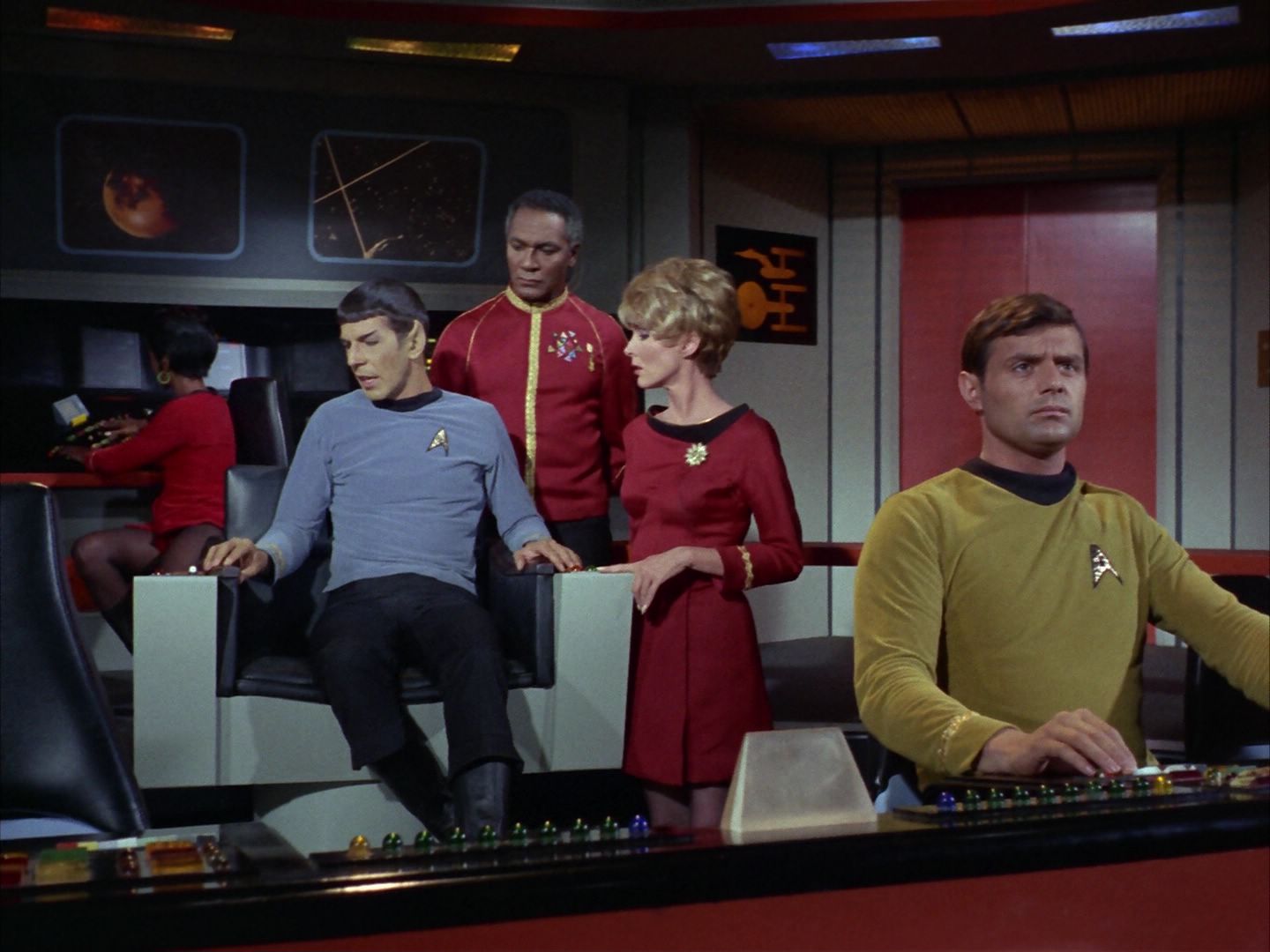 ariane179254_StarTrek_1x20_CourtMartial_2832.jpg