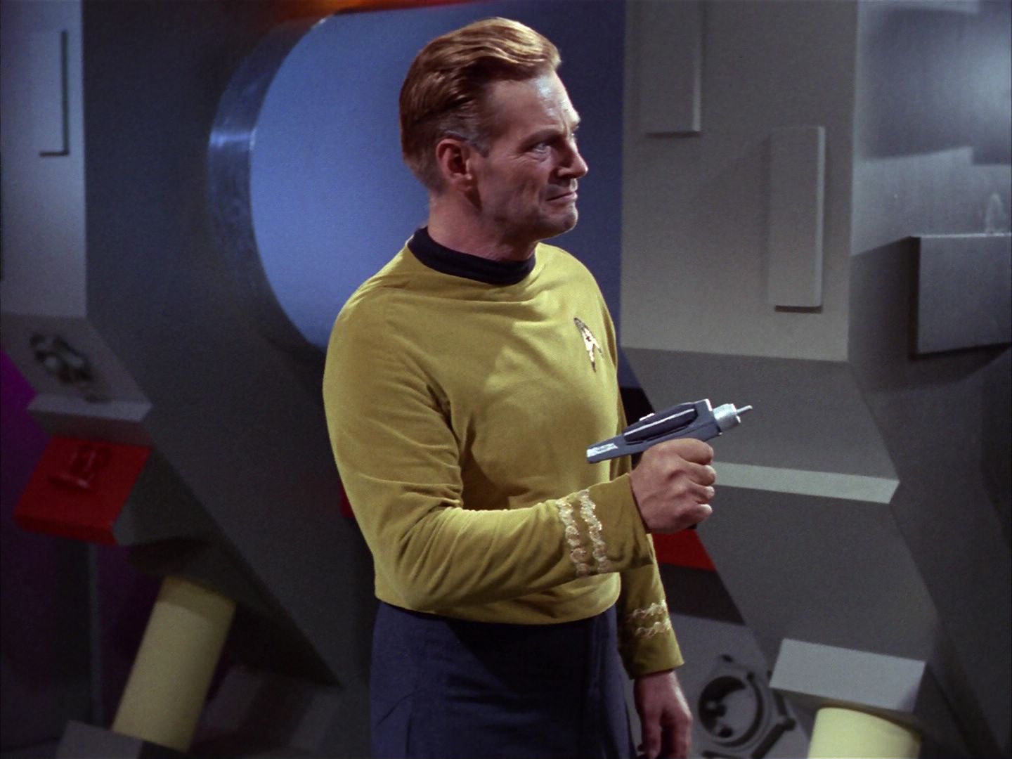 ariane179254_StarTrek_1x20_CourtMartial_2878.jpg
