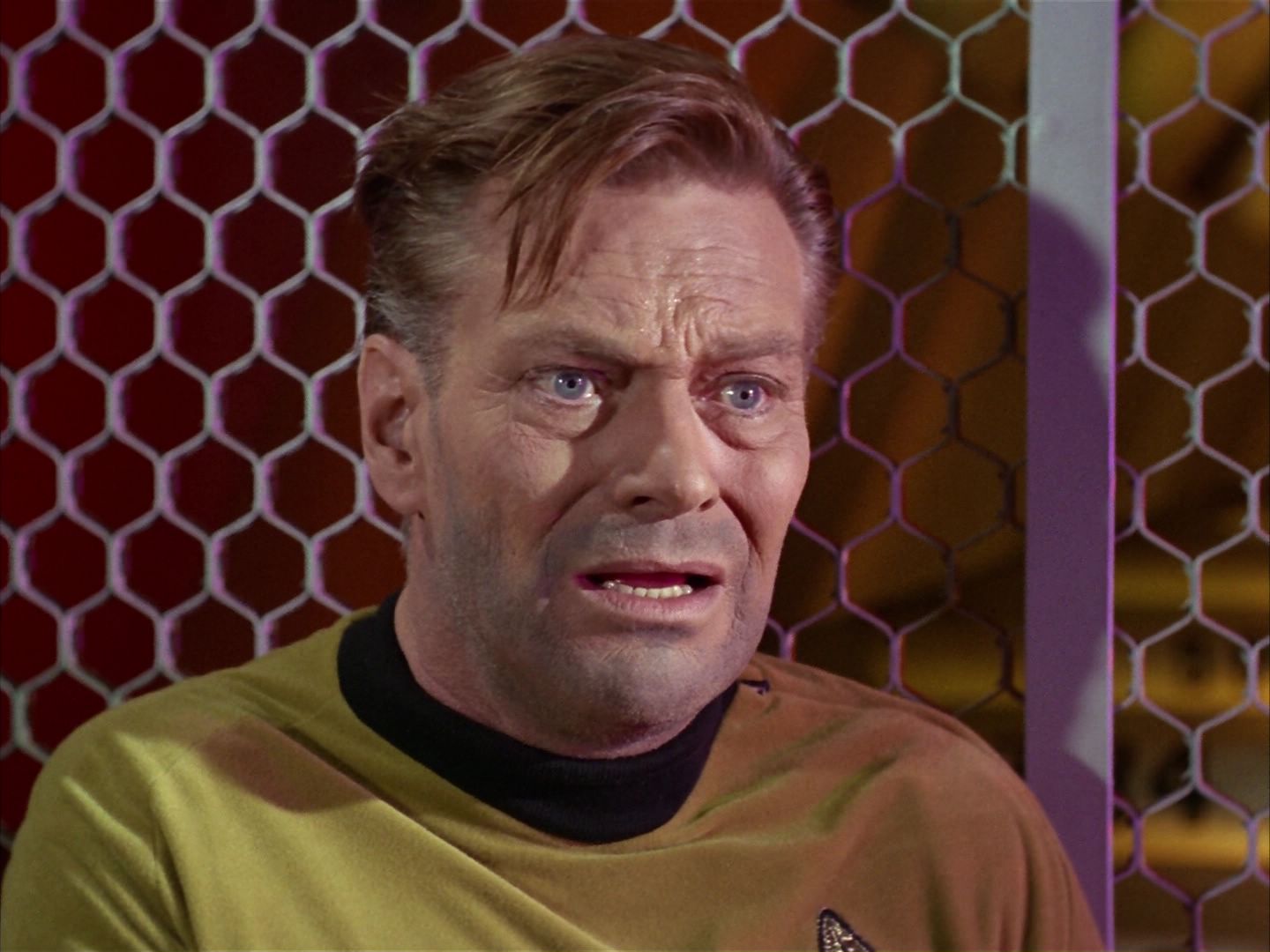 ariane179254_StarTrek_1x20_CourtMartial_2924.jpg