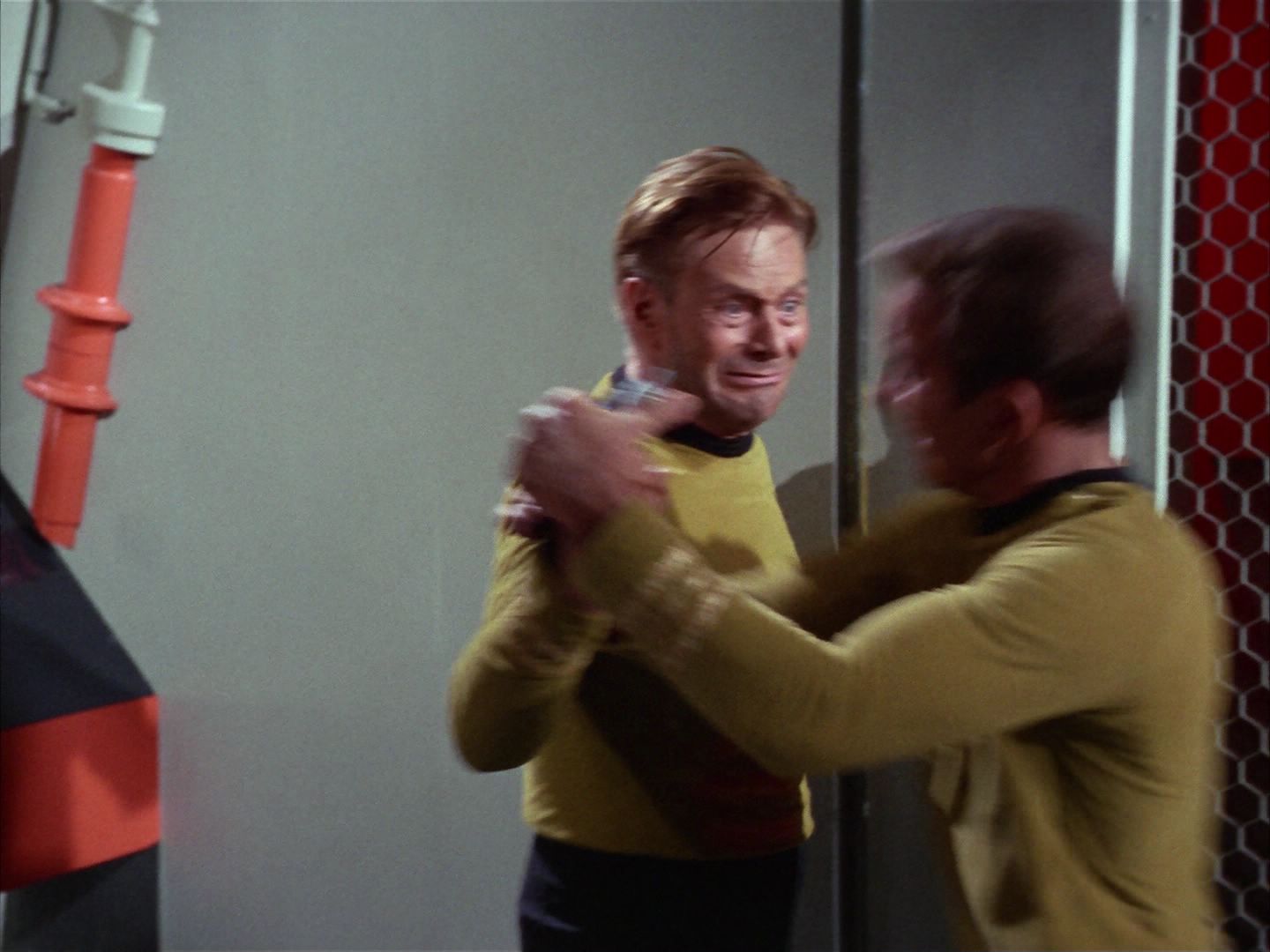 ariane179254_StarTrek_1x20_CourtMartial_2934.jpg