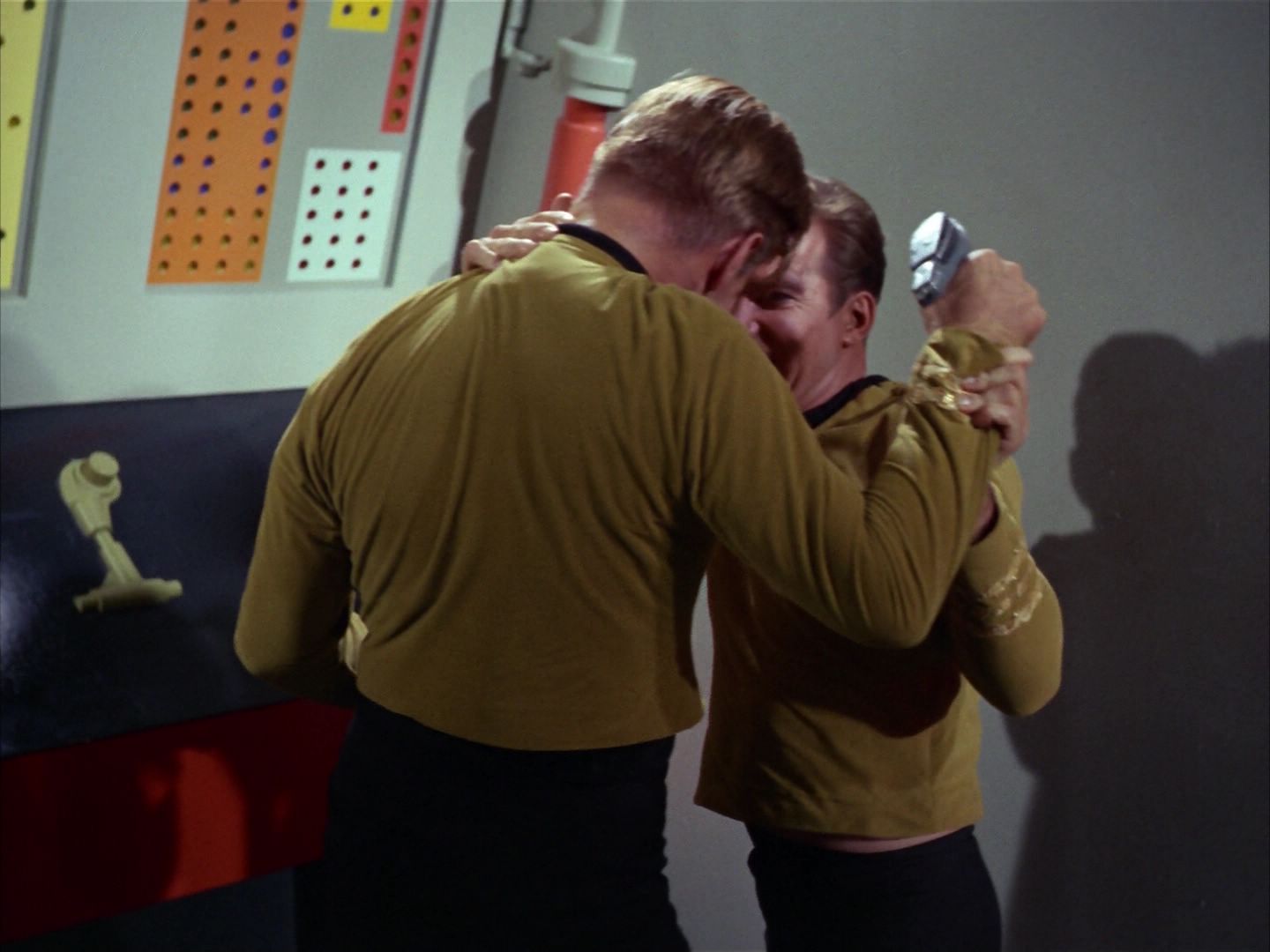 ariane179254_StarTrek_1x20_CourtMartial_2944.jpg