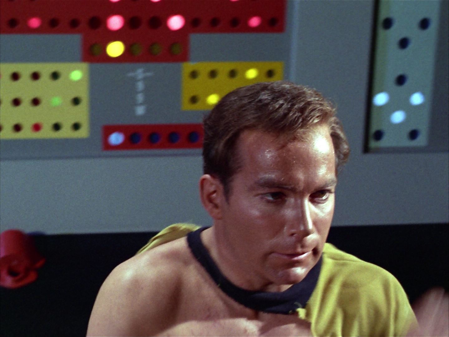 ariane179254_StarTrek_1x20_CourtMartial_2965.jpg