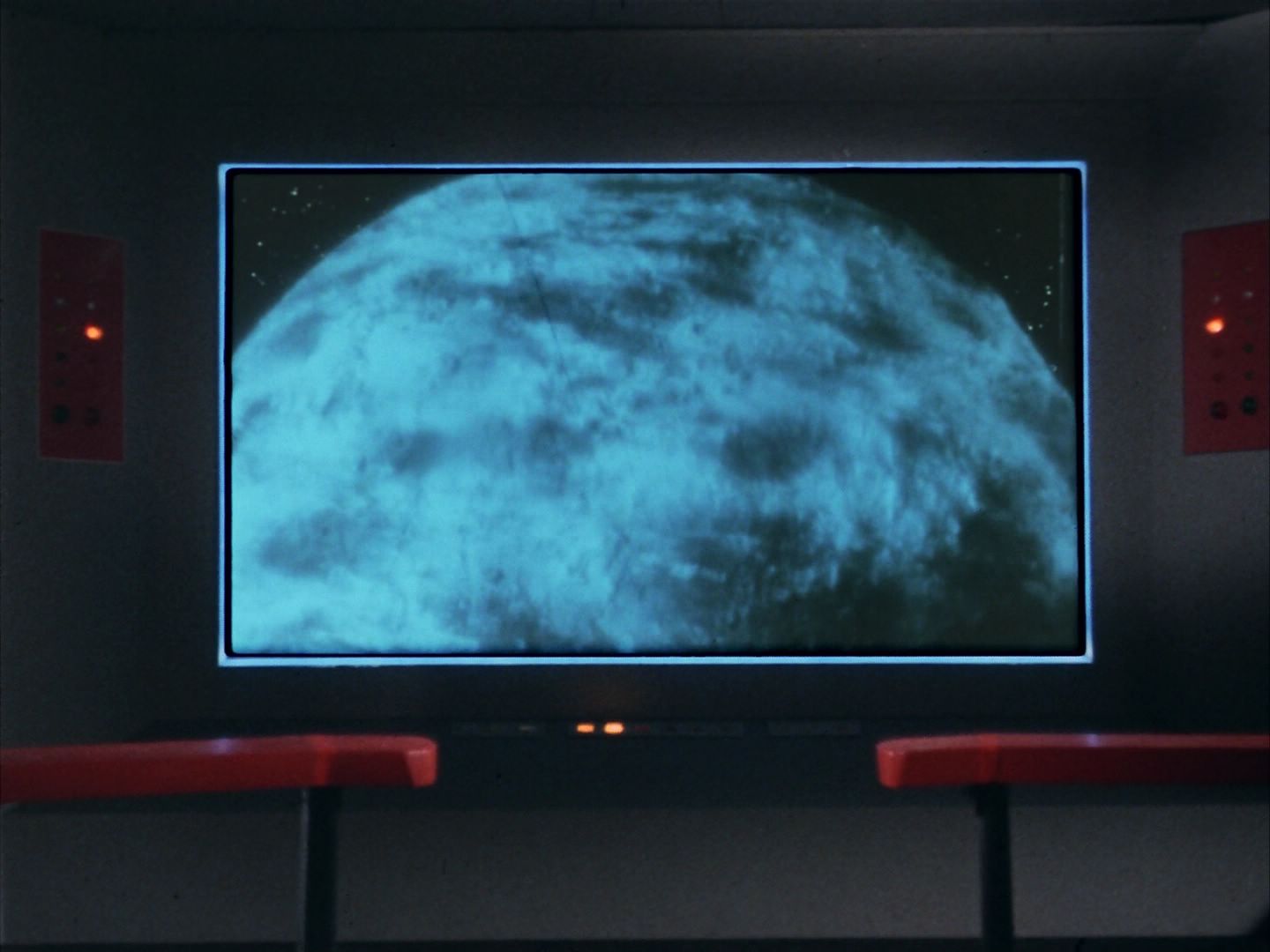 ariane179254_StarTrek_1x20_CourtMartial_3055.jpg