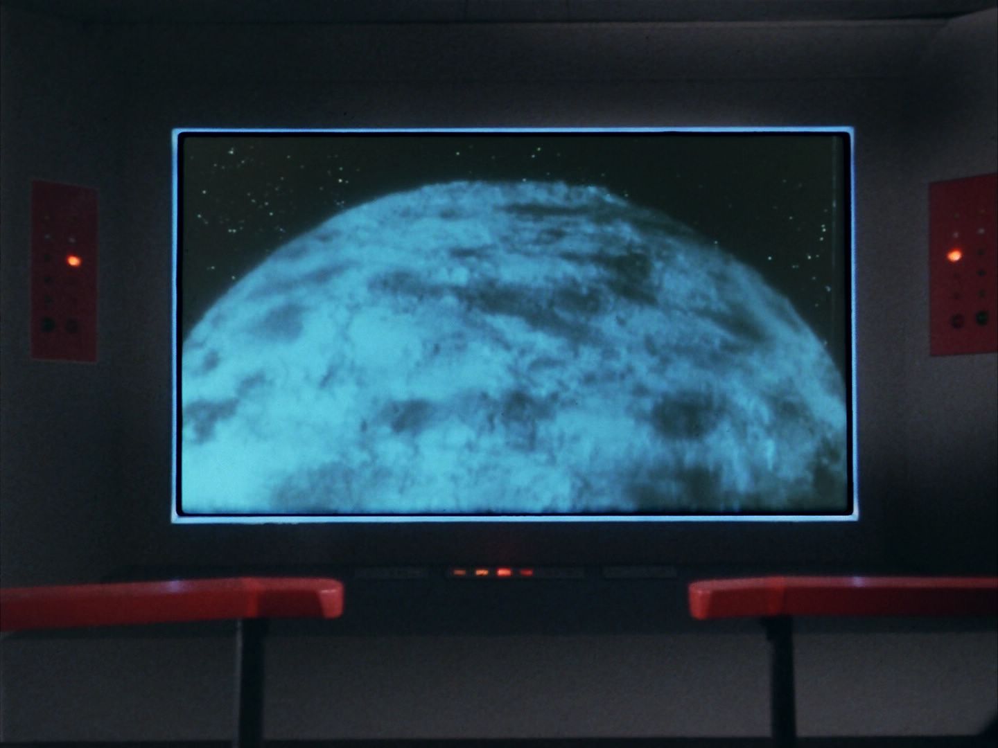 ariane179254_StarTrek_1x20_CourtMartial_3060.jpg