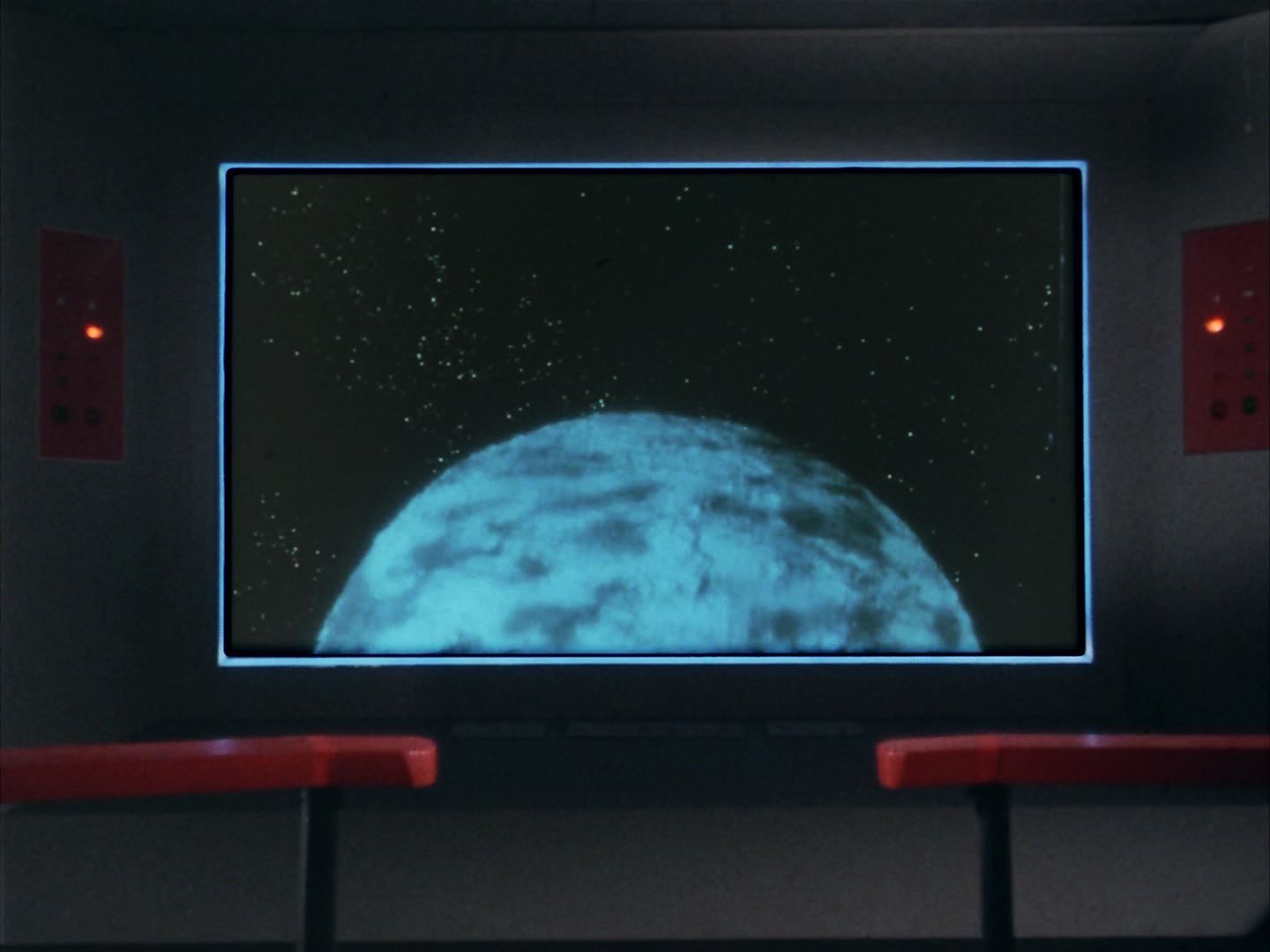 ariane179254_StarTrek_1x20_CourtMartial_3073.jpg