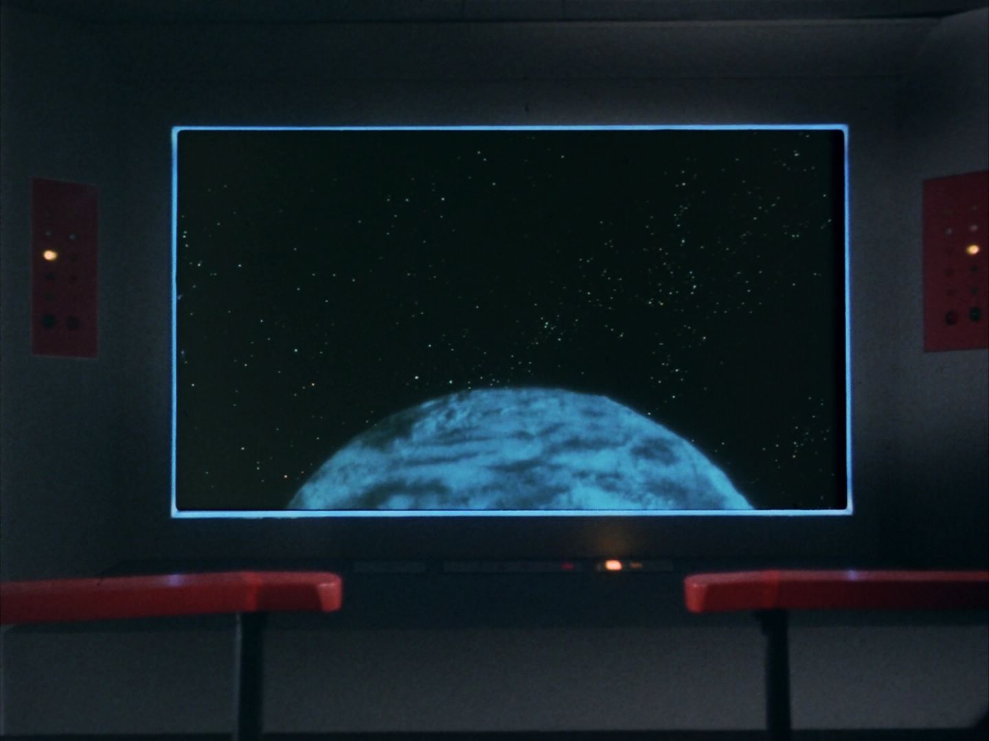 ariane179254_StarTrek_1x20_CourtMartial_3080.jpg