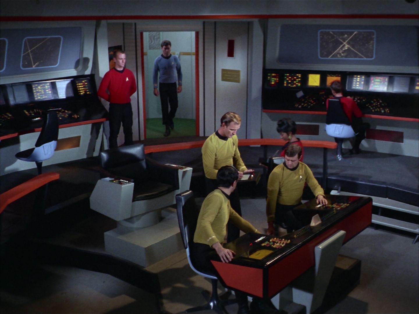 ariane179254_StarTrek_1x20_CourtMartial_3113.jpg