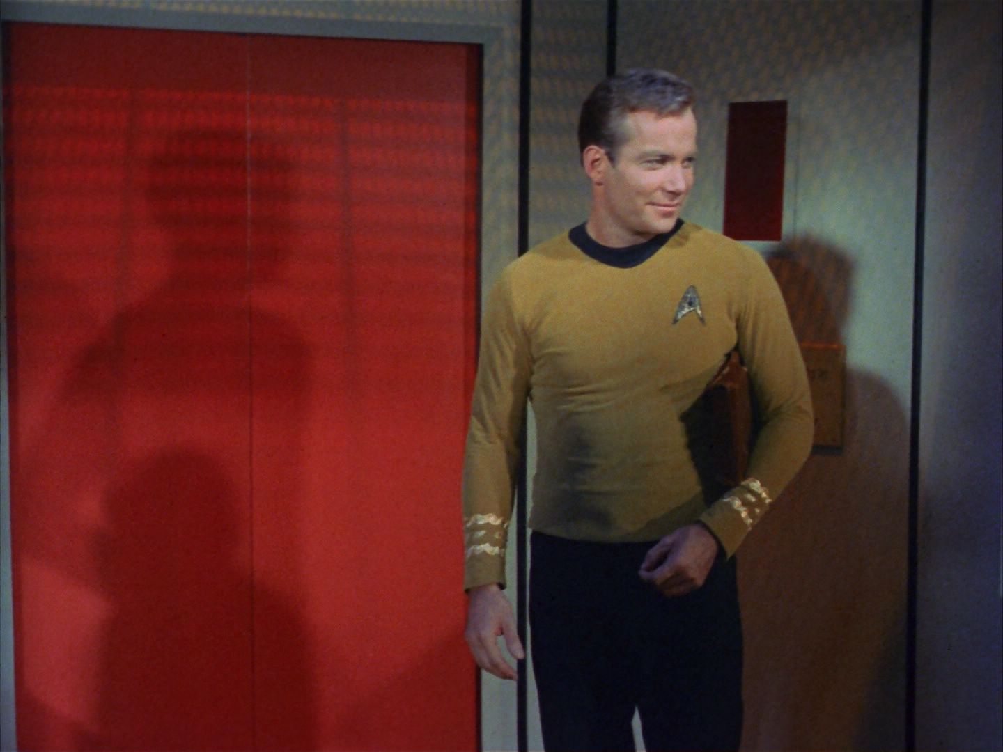 ariane179254_StarTrek_1x20_CourtMartial_3202.jpg