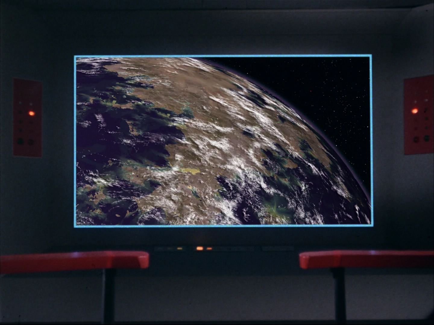 ariane179254_StarTrek_1x20_CourtMartial-NewEffects_0746.jpg