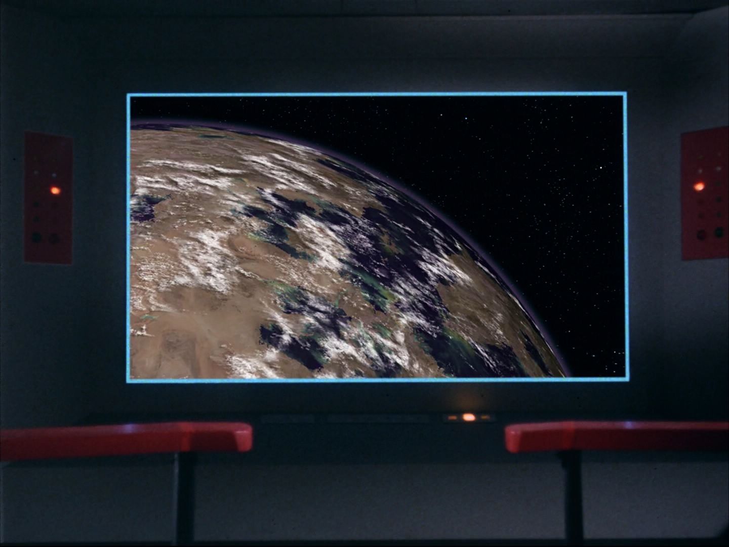 ariane179254_StarTrek_1x20_CourtMartial-NewEffects_0775.jpg