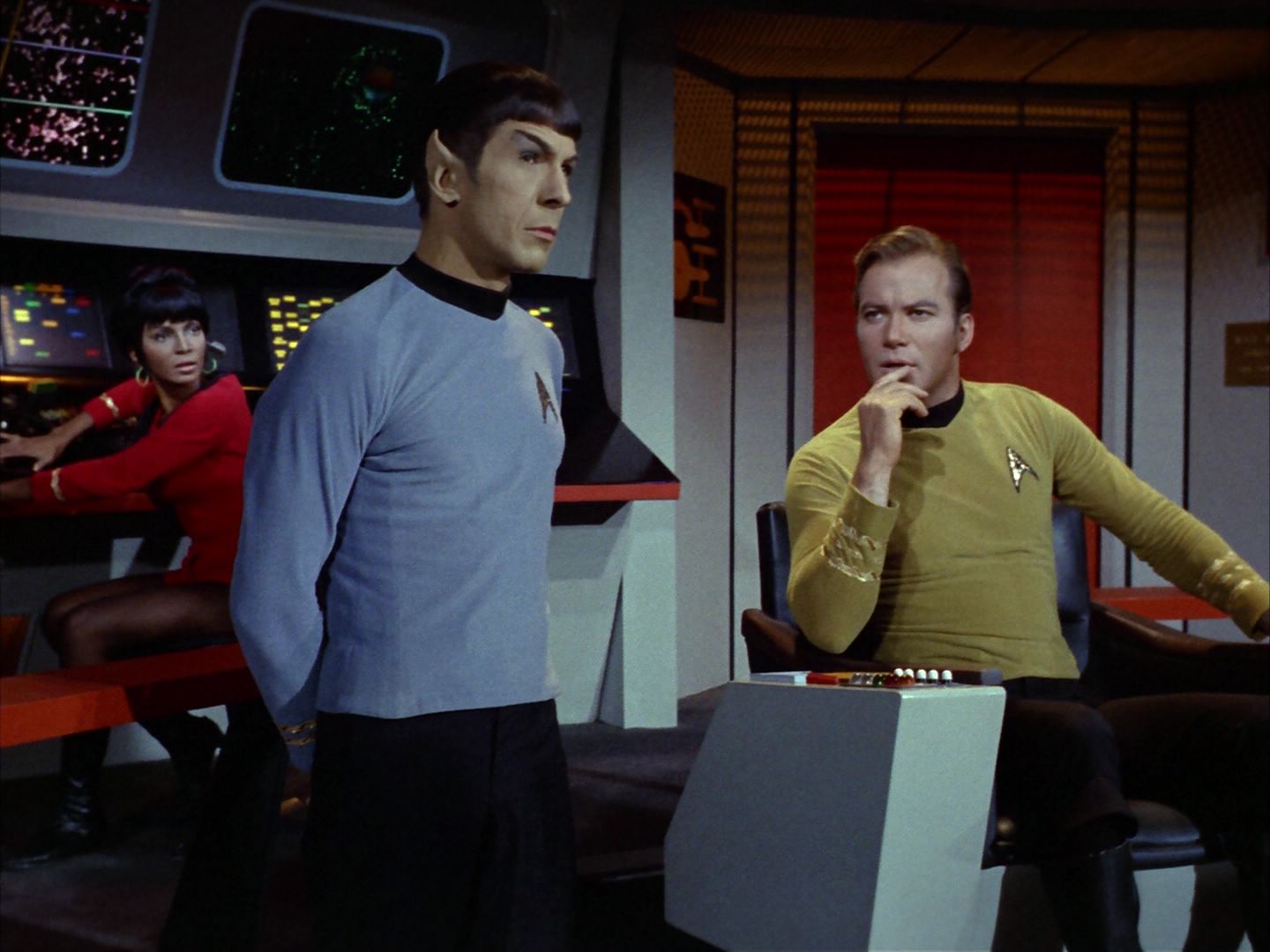 ariane179254_StarTrek_1x22_SpaceSeed_0042.jpg