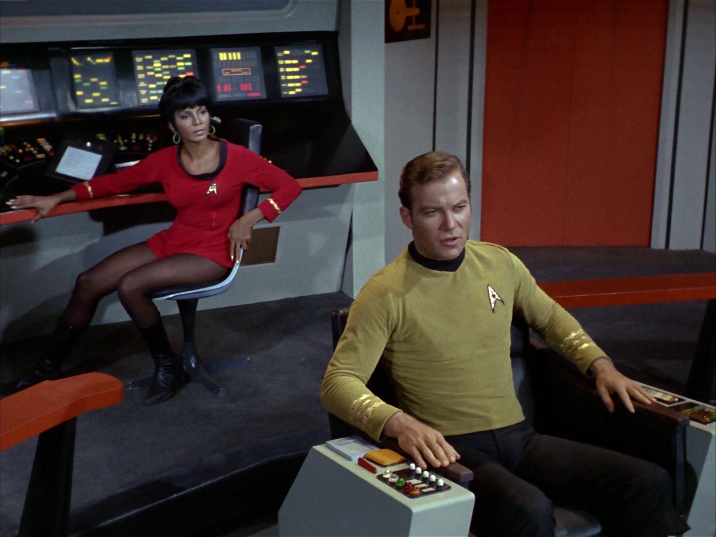ariane179254_StarTrek_1x22_SpaceSeed_0111.jpg