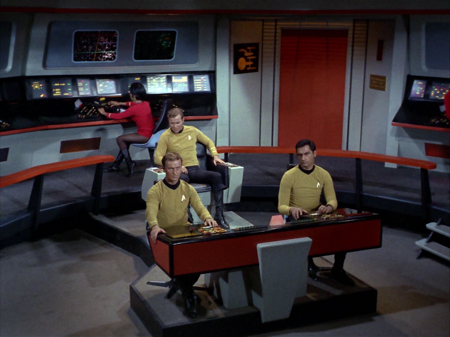 ariane179254_StarTrek_1x22_SpaceSeed_0220.jpg