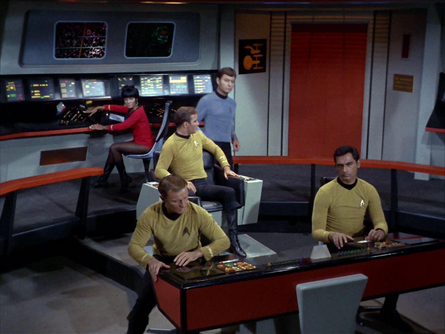 ariane179254_StarTrek_1x22_SpaceSeed_0225.jpg