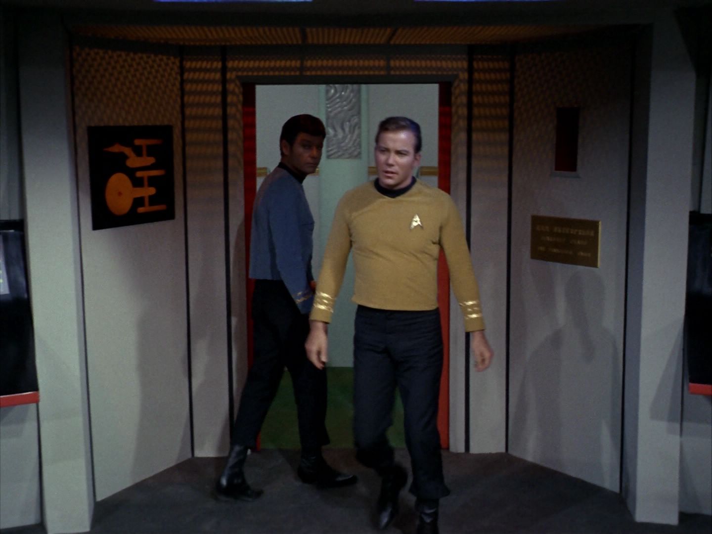 ariane179254_StarTrek_1x22_SpaceSeed_0299.jpg