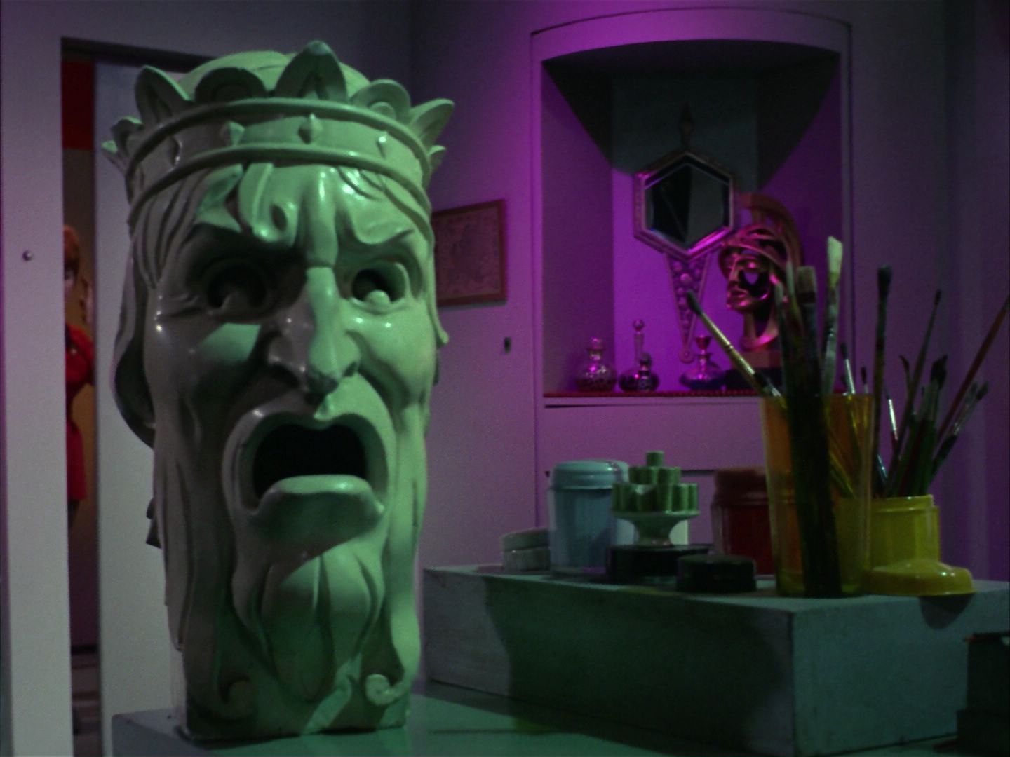 ariane179254_StarTrek_1x22_SpaceSeed_0310.jpg