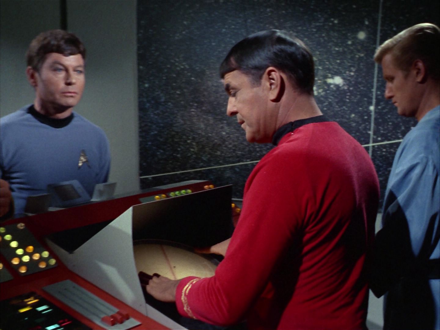 ariane179254_StarTrek_1x22_SpaceSeed_0339.jpg