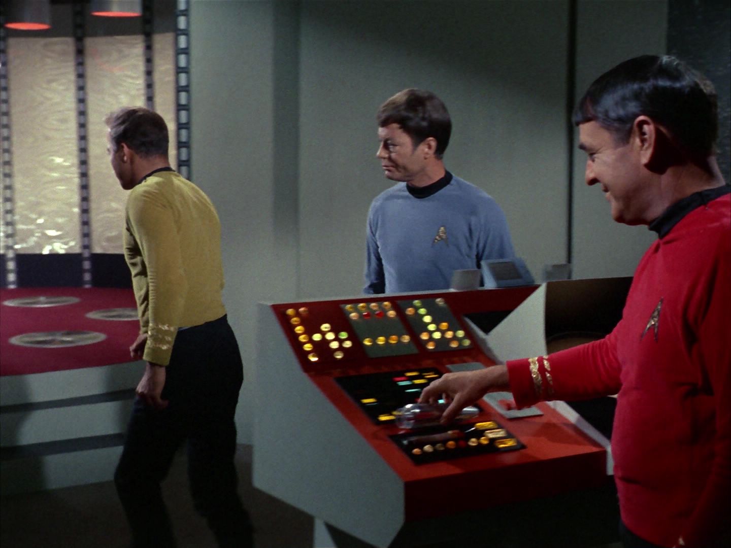 ariane179254_StarTrek_1x22_SpaceSeed_0354.jpg