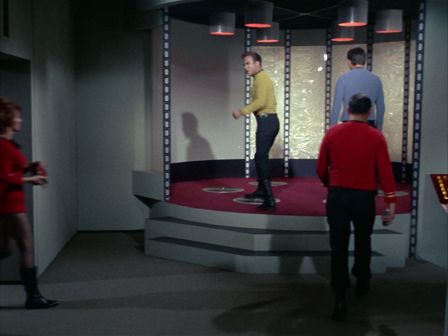 ariane179254_StarTrek_1x22_SpaceSeed_0357.jpg