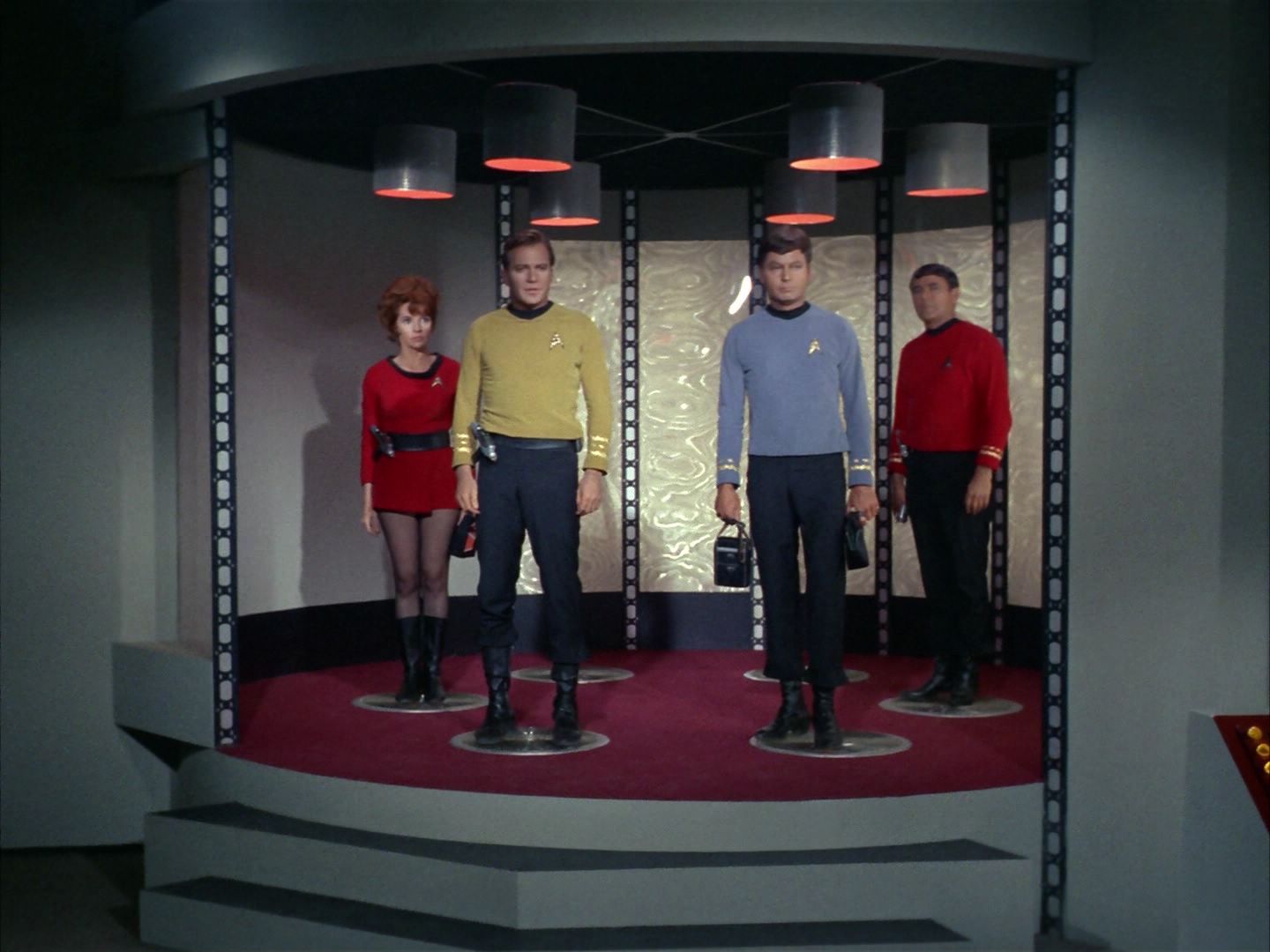 ariane179254_StarTrek_1x22_SpaceSeed_0363.jpg