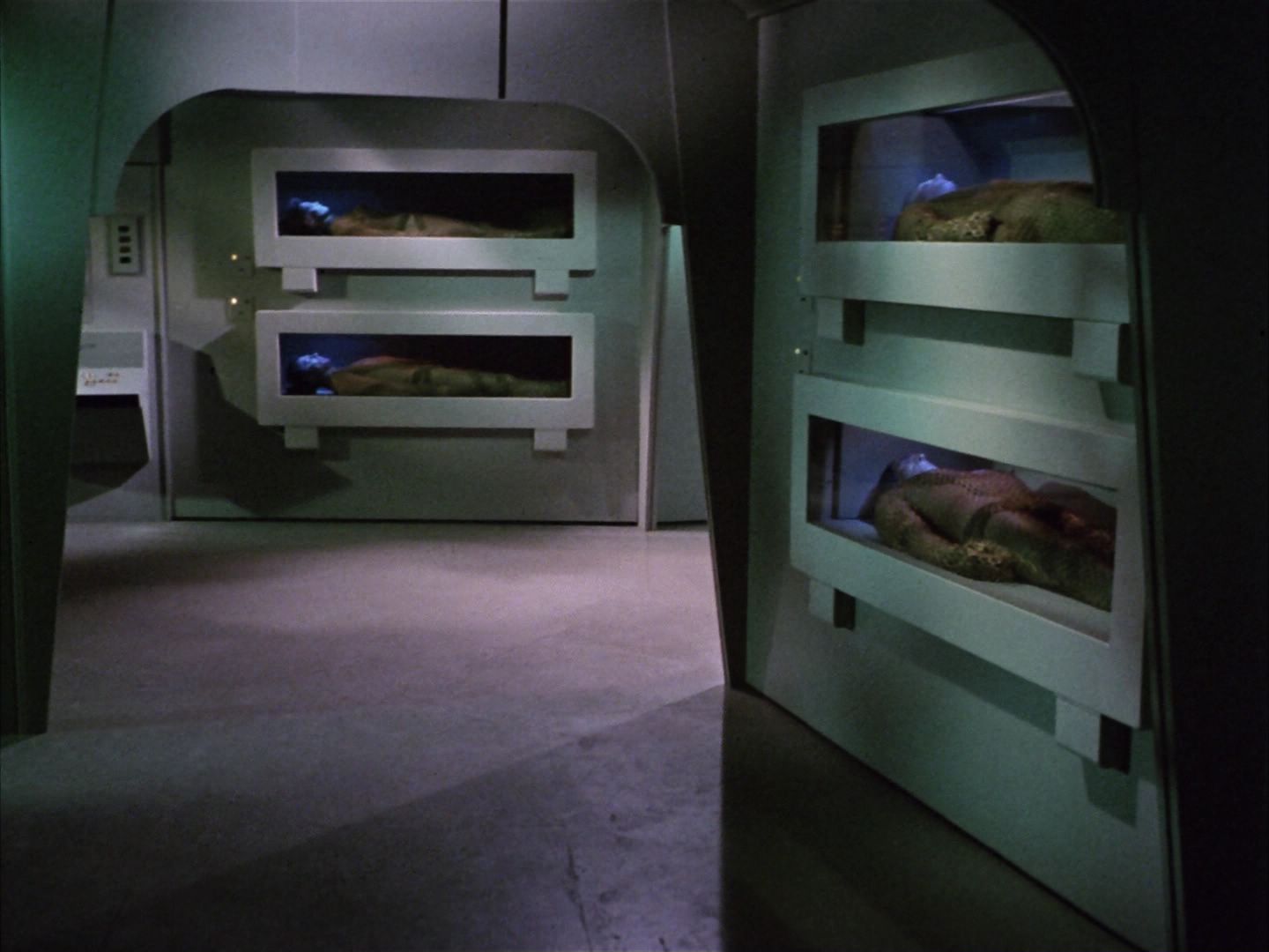 ariane179254_StarTrek_1x22_SpaceSeed_0383.jpg