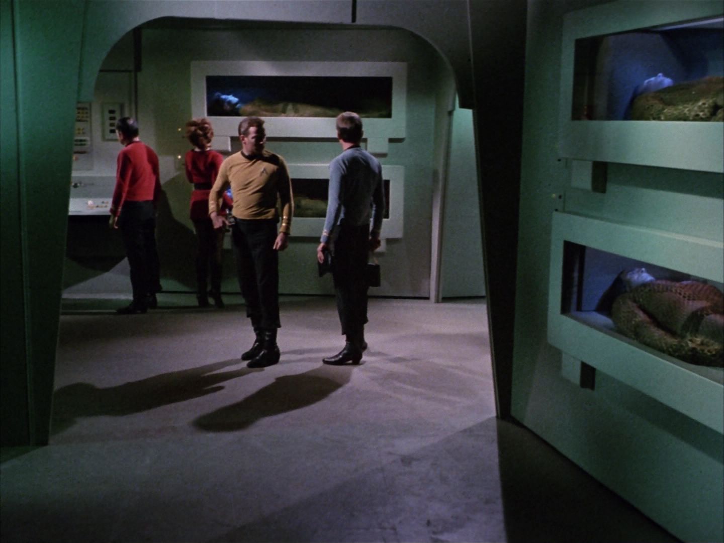 ariane179254_StarTrek_1x22_SpaceSeed_0397.jpg