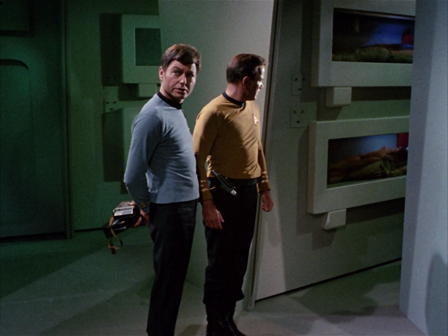ariane179254_StarTrek_1x22_SpaceSeed_0442.jpg