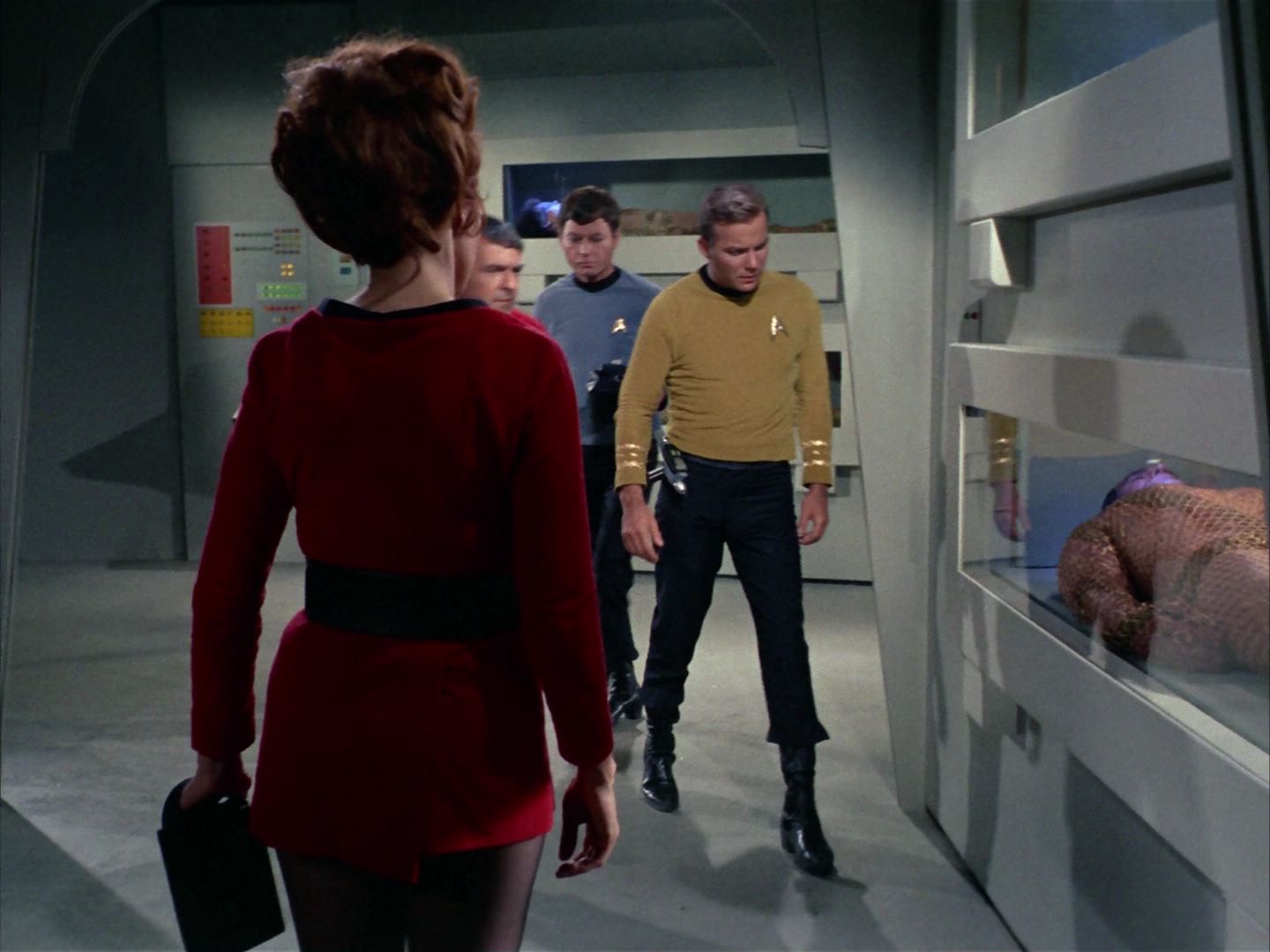 ariane179254_StarTrek_1x22_SpaceSeed_0457.jpg