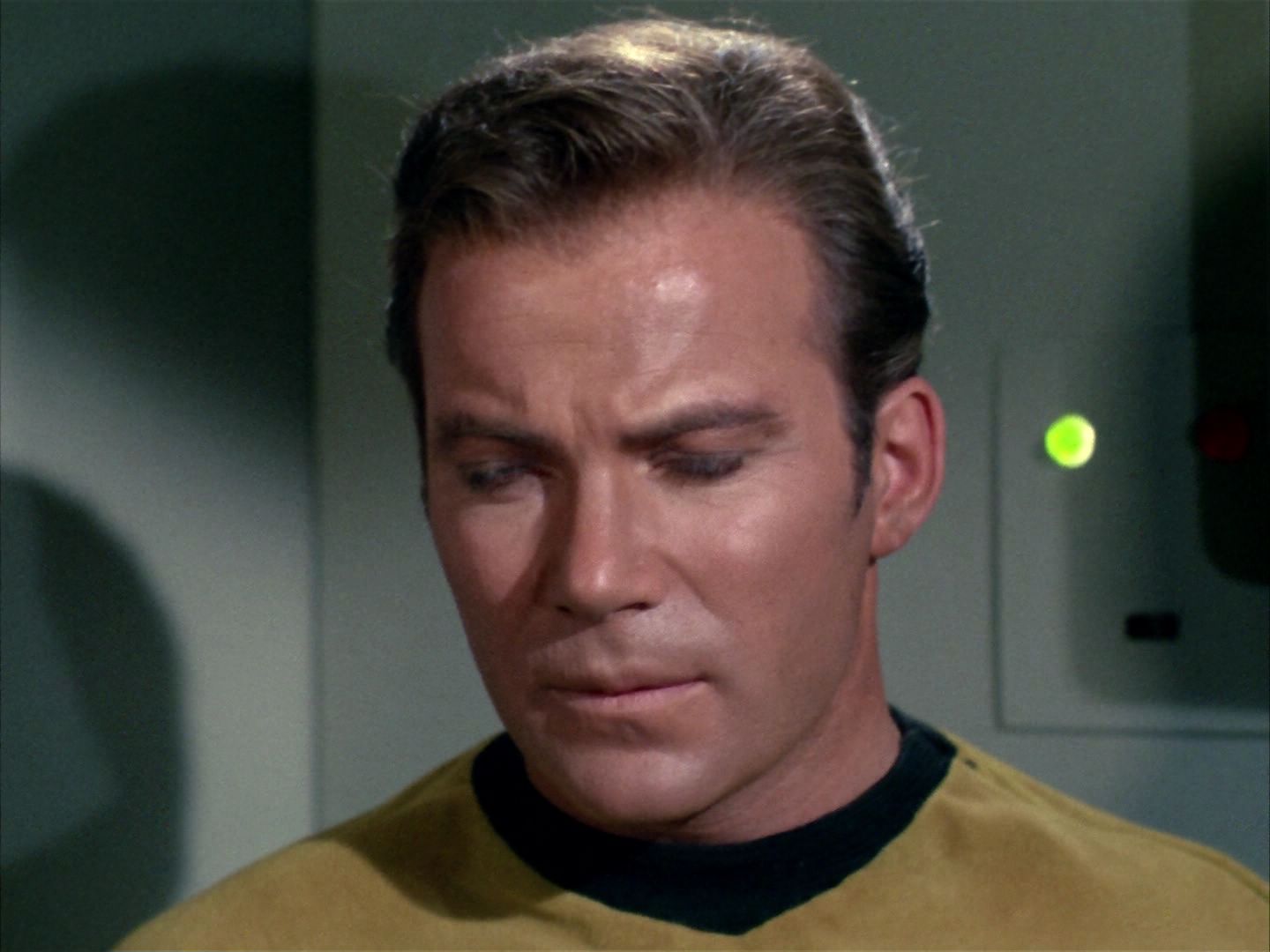ariane179254_StarTrek_1x22_SpaceSeed_0484.jpg