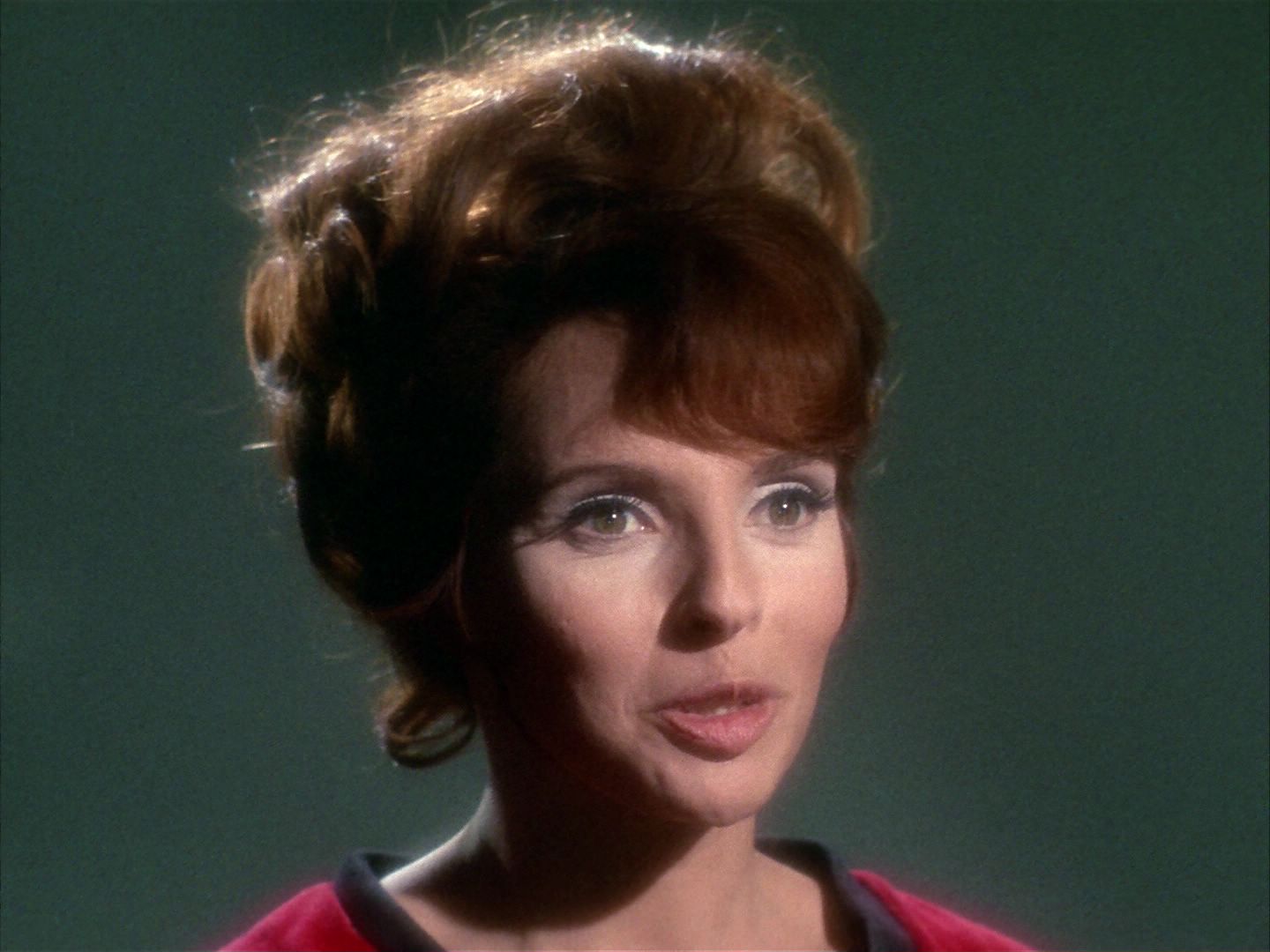 ariane179254_StarTrek_1x22_SpaceSeed_0512.jpg
