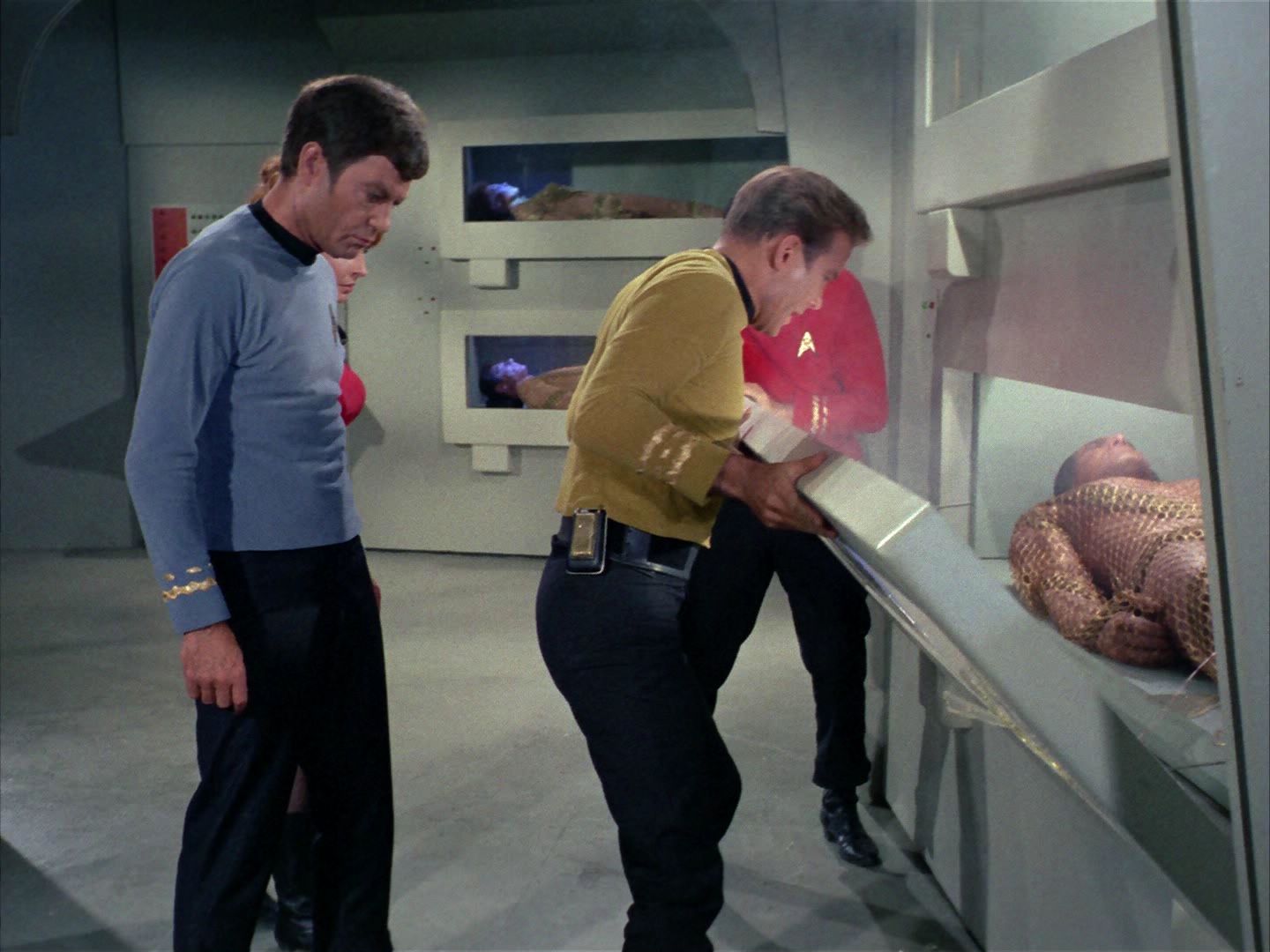 ariane179254_StarTrek_1x22_SpaceSeed_0569.jpg