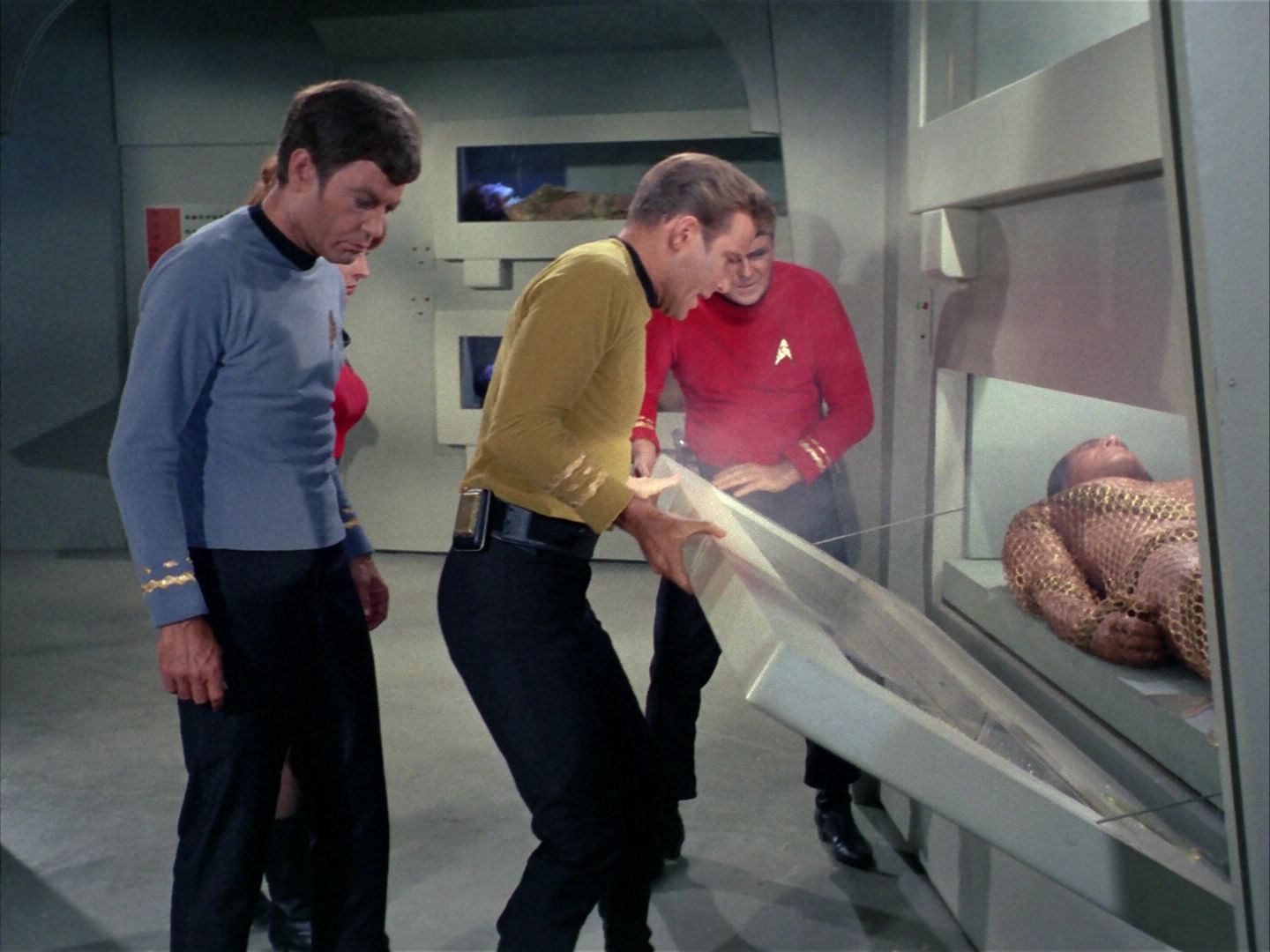 ariane179254_StarTrek_1x22_SpaceSeed_0570.jpg