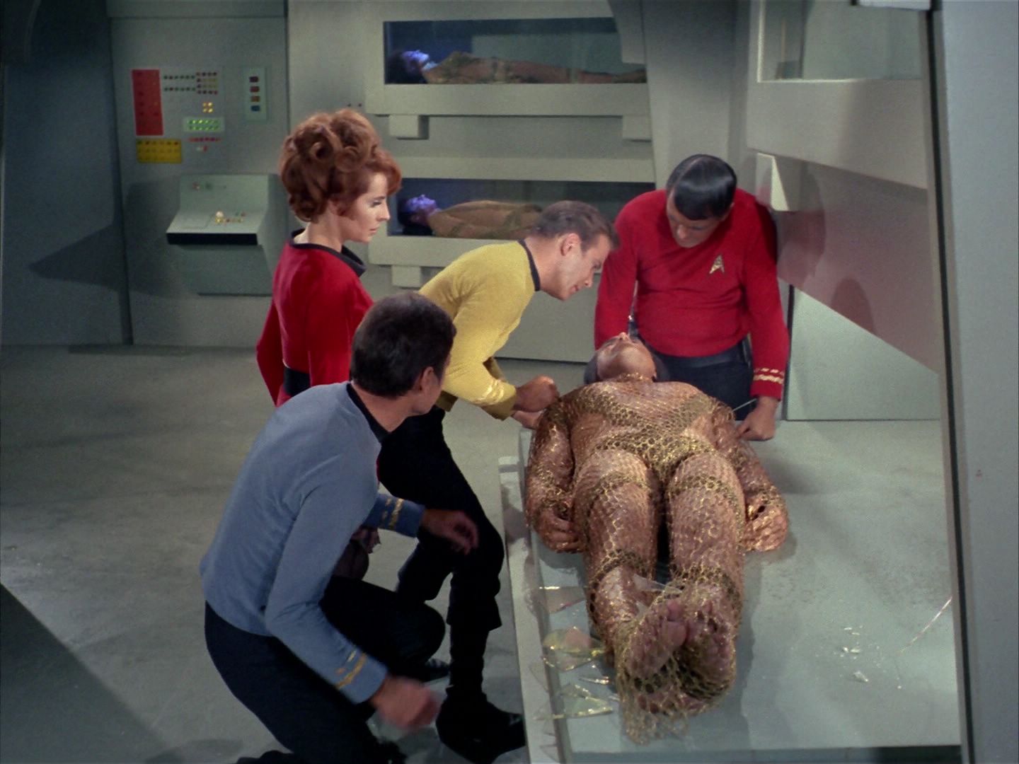 ariane179254_StarTrek_1x22_SpaceSeed_0578.jpg