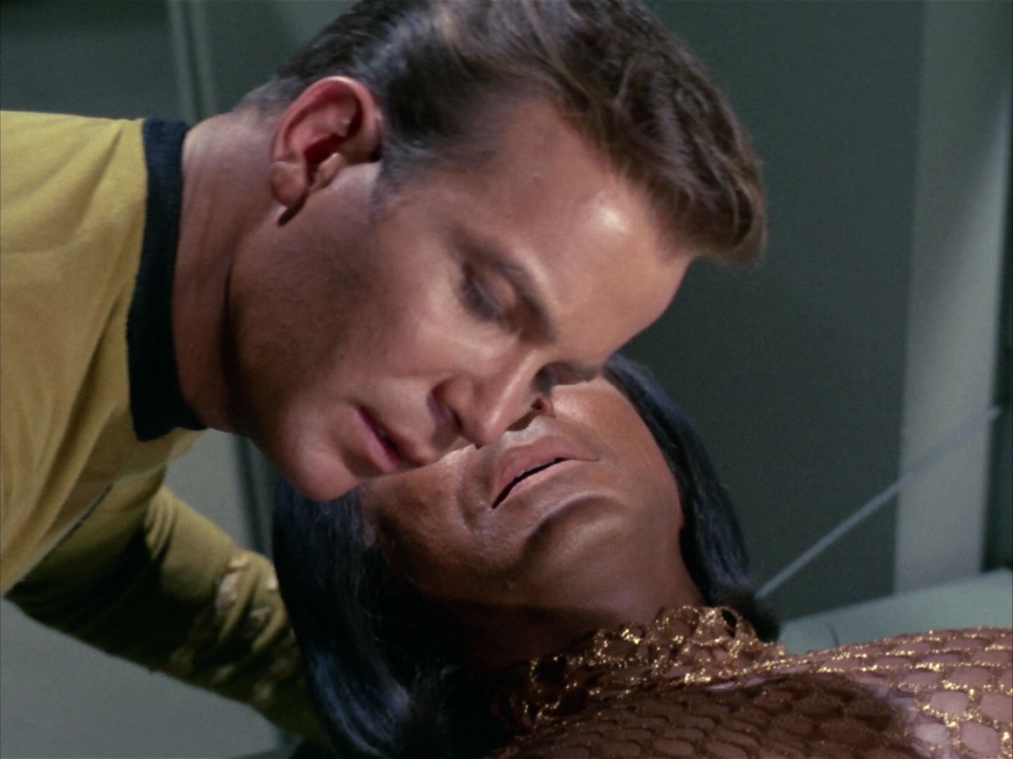 ariane179254_StarTrek_1x22_SpaceSeed_0595.jpg