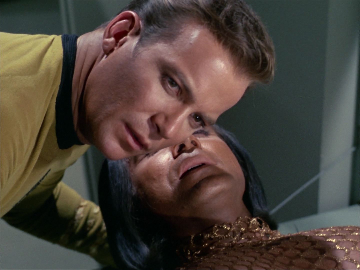 ariane179254_StarTrek_1x22_SpaceSeed_0596.jpg