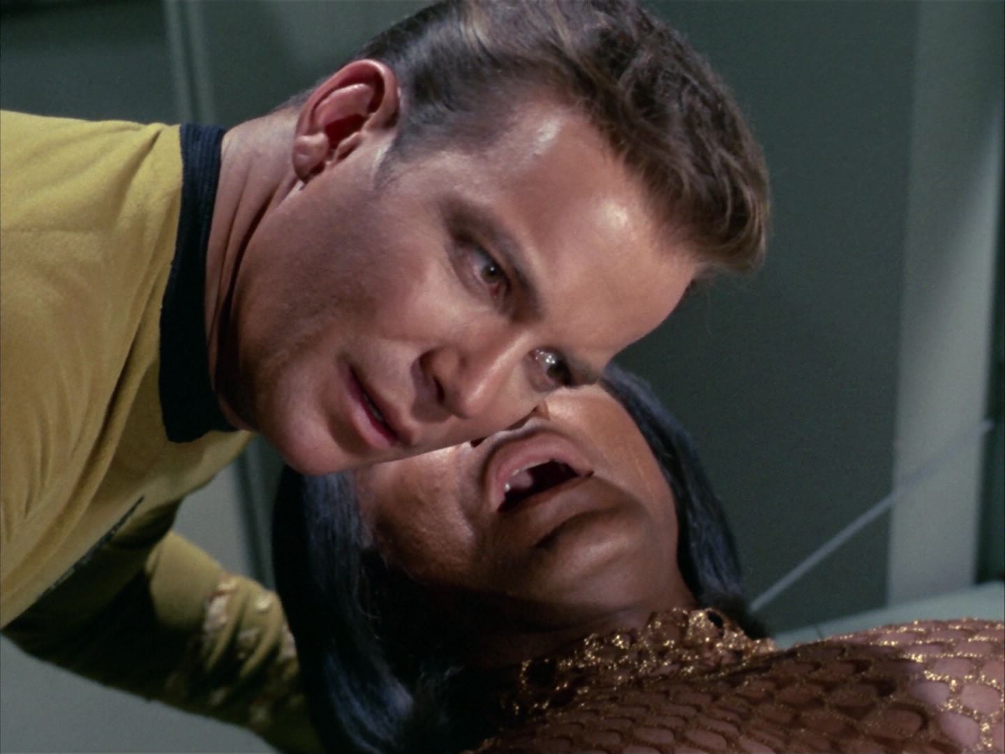 ariane179254_StarTrek_1x22_SpaceSeed_0598.jpg