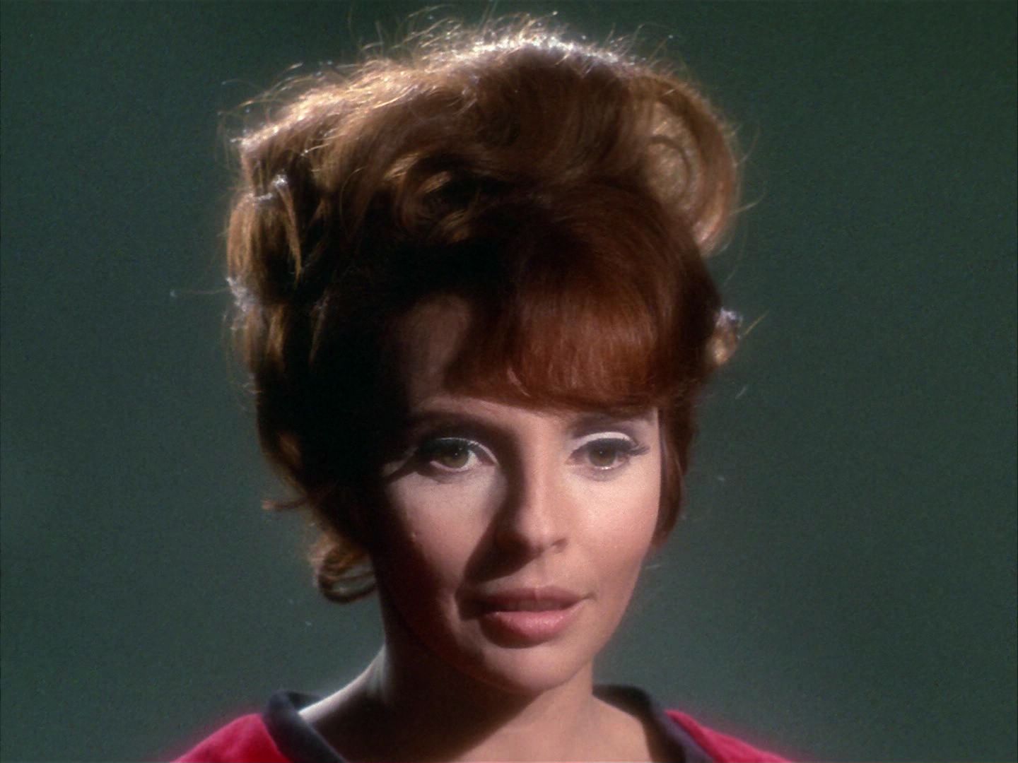 ariane179254_StarTrek_1x22_SpaceSeed_0625.jpg