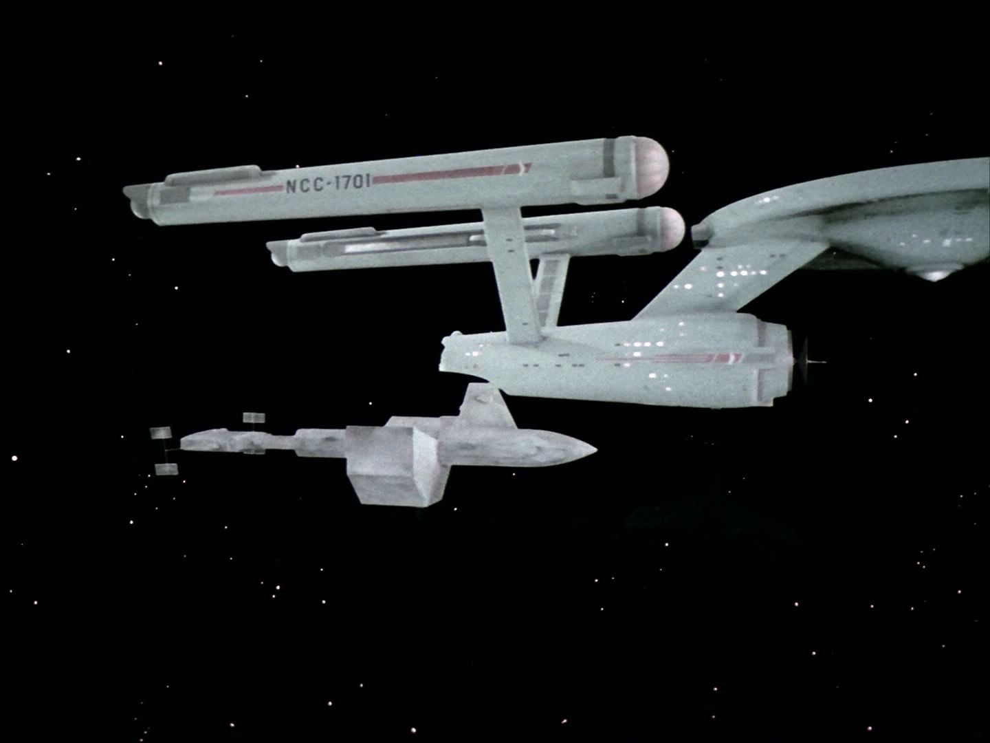 ariane179254_StarTrek_1x22_SpaceSeed_0641.jpg