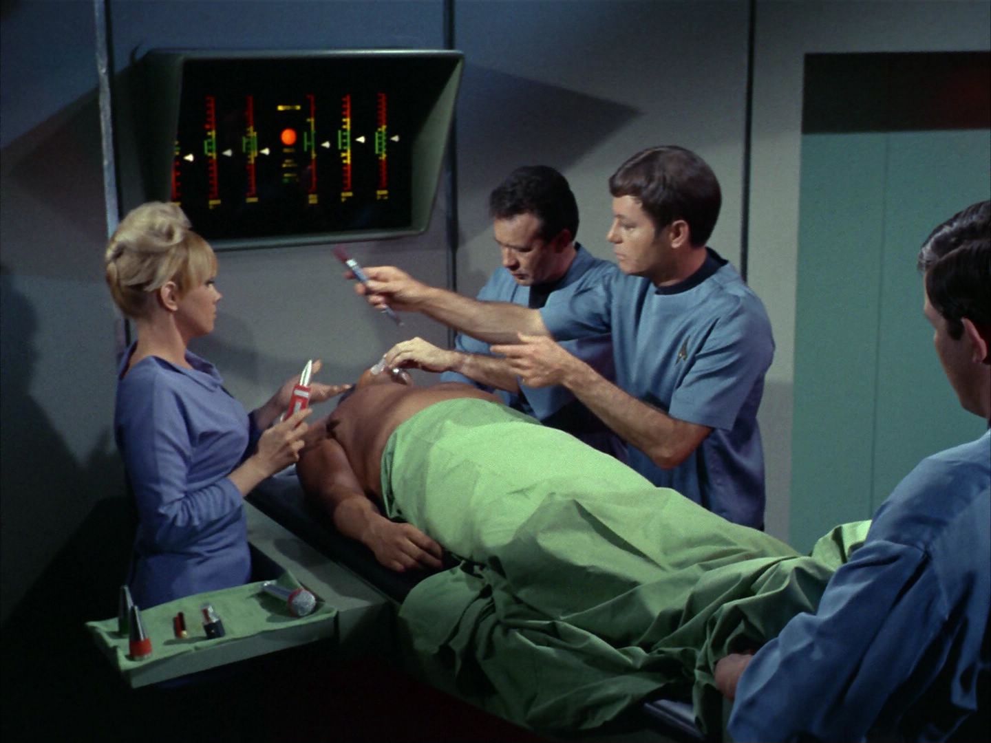 ariane179254_StarTrek_1x22_SpaceSeed_0651.jpg