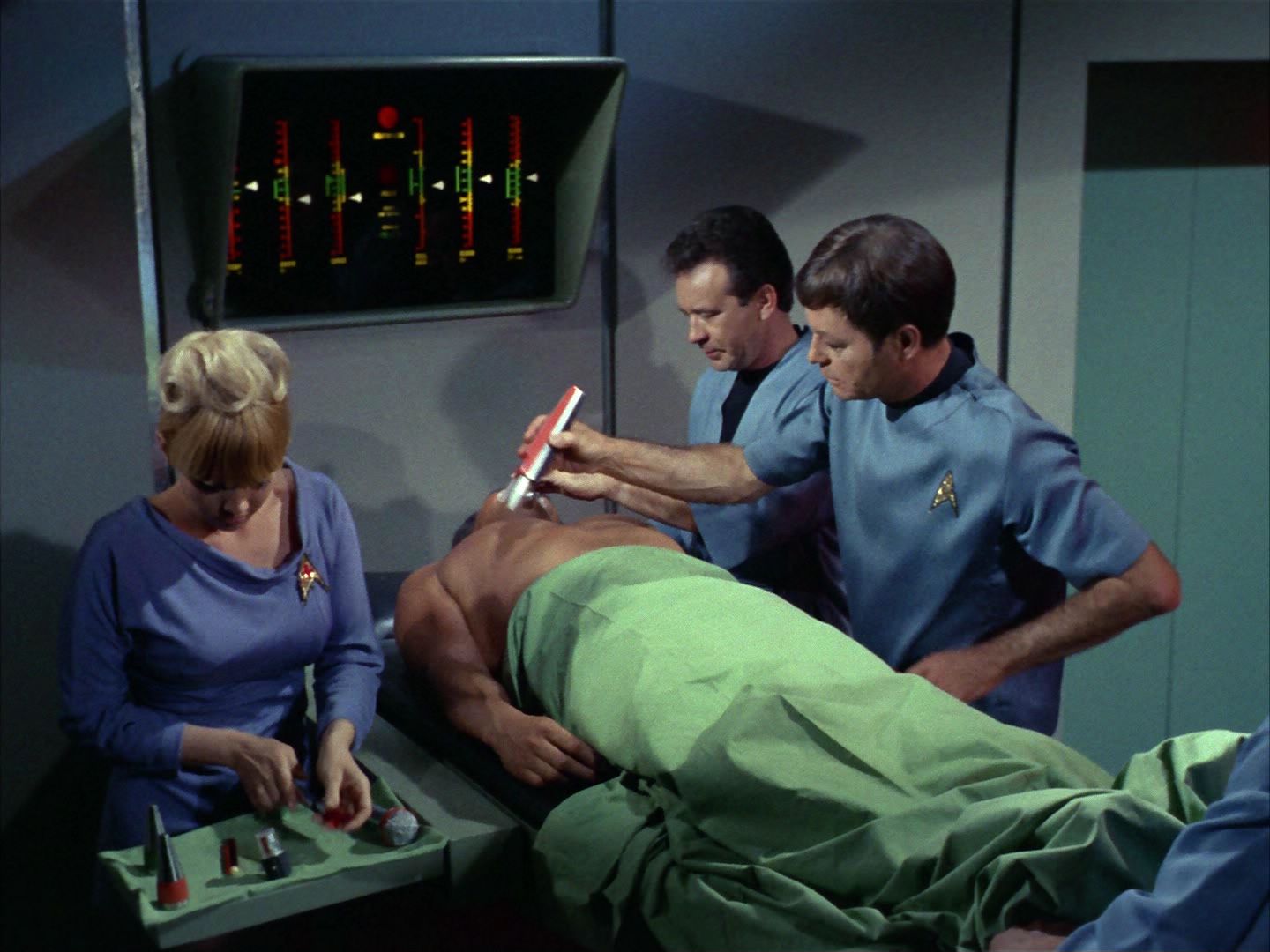 ariane179254_StarTrek_1x22_SpaceSeed_0653.jpg