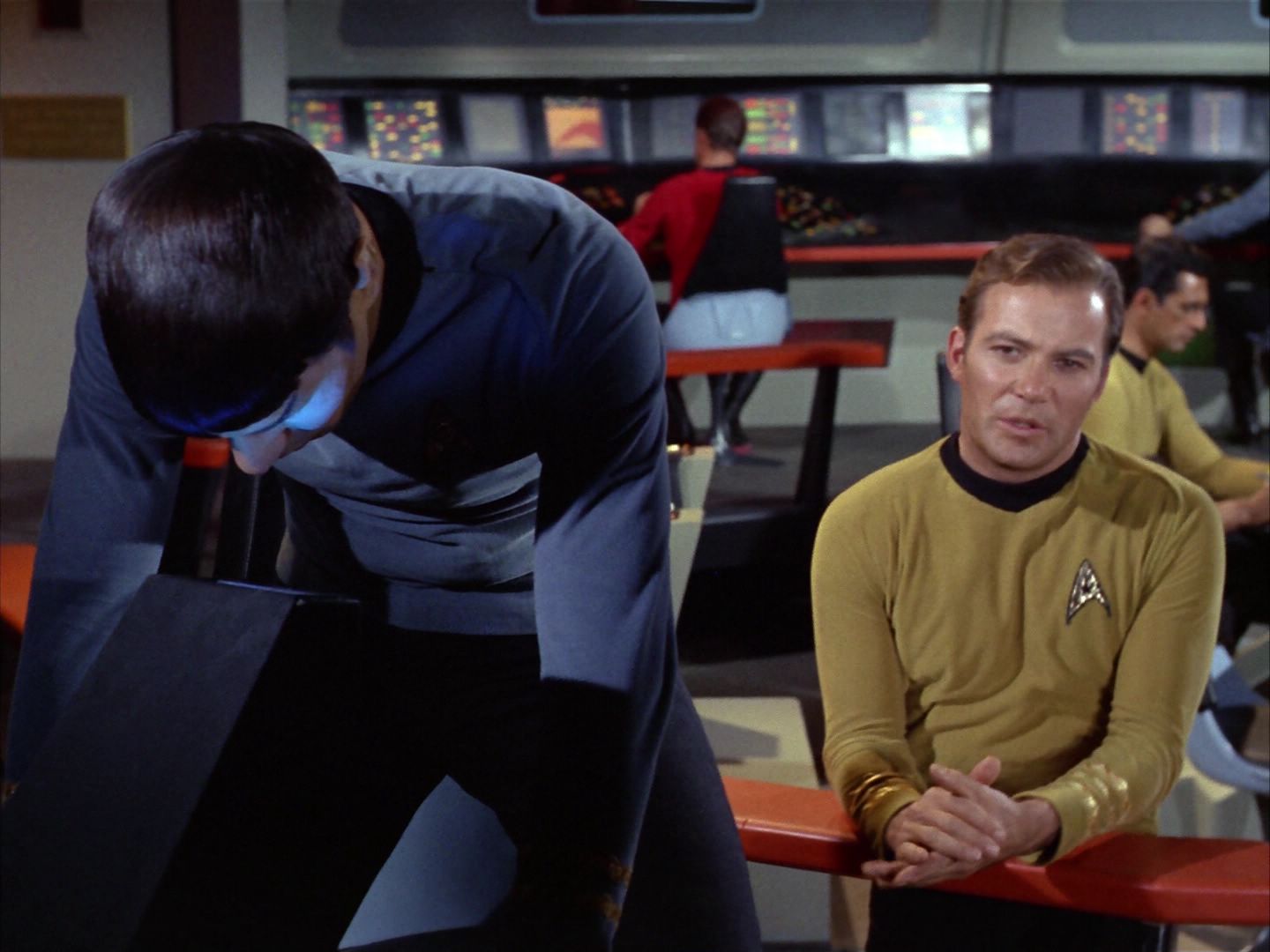 ariane179254_StarTrek_1x22_SpaceSeed_0692.jpg